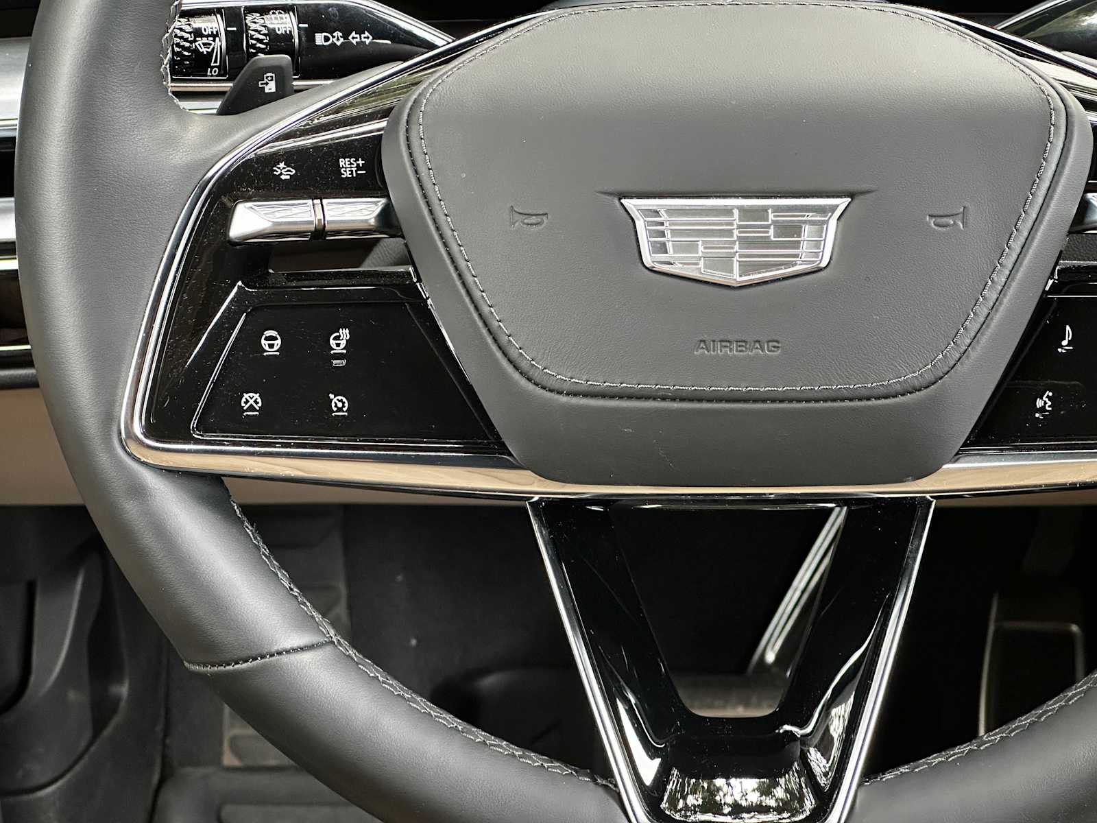 Certified Used 2026 Stellar Black Metallic Cadillac Signature Luxury image 20