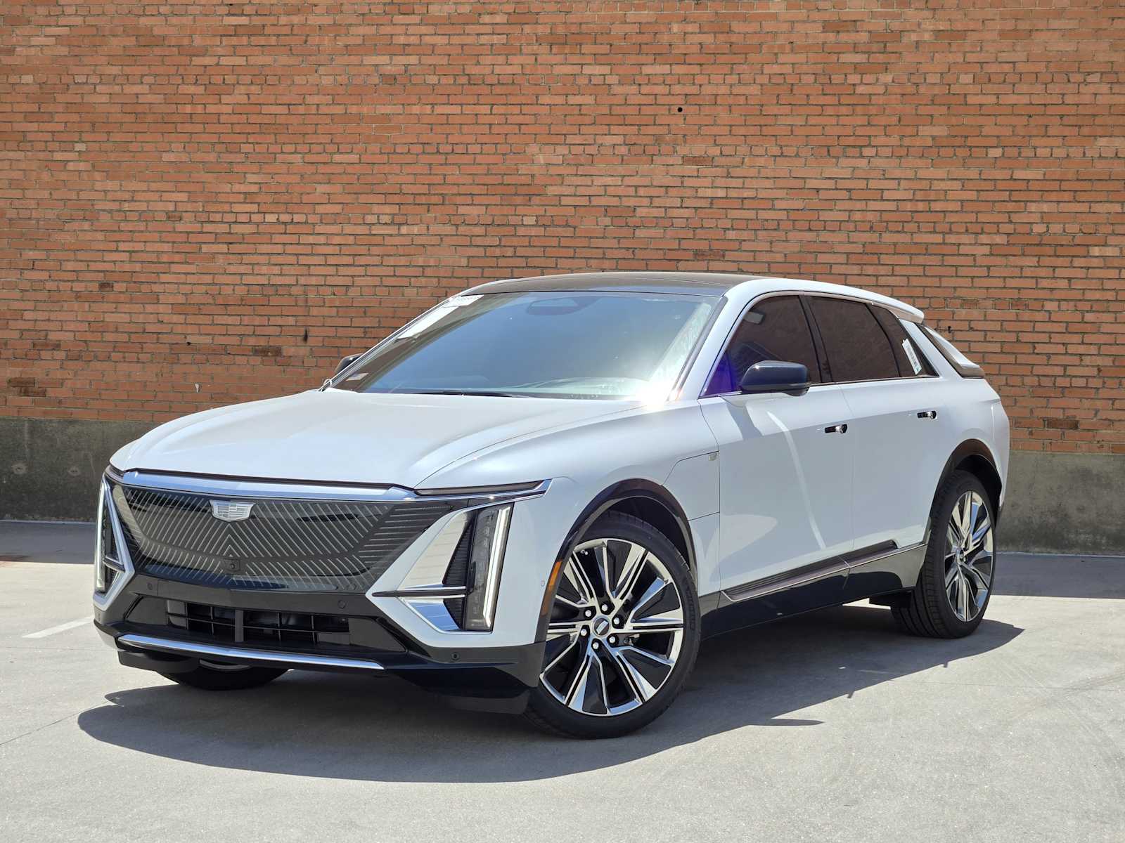 2027 Cadillac LYRIQ Signature Luxury