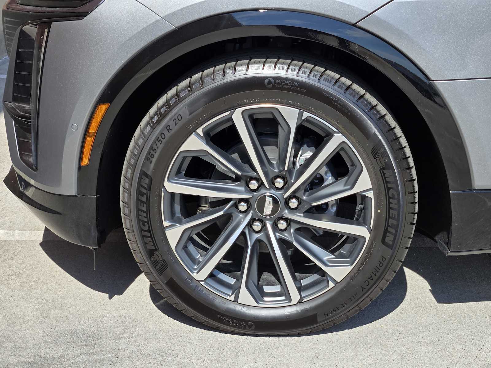 2027 Cadillac LYRIQ Premium Sport - Photo 7