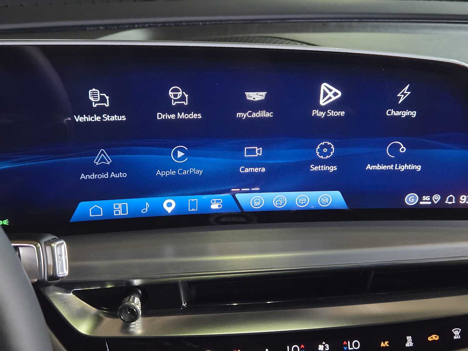 2027 Cadillac LYRIQ Premium Sport - Photo 11