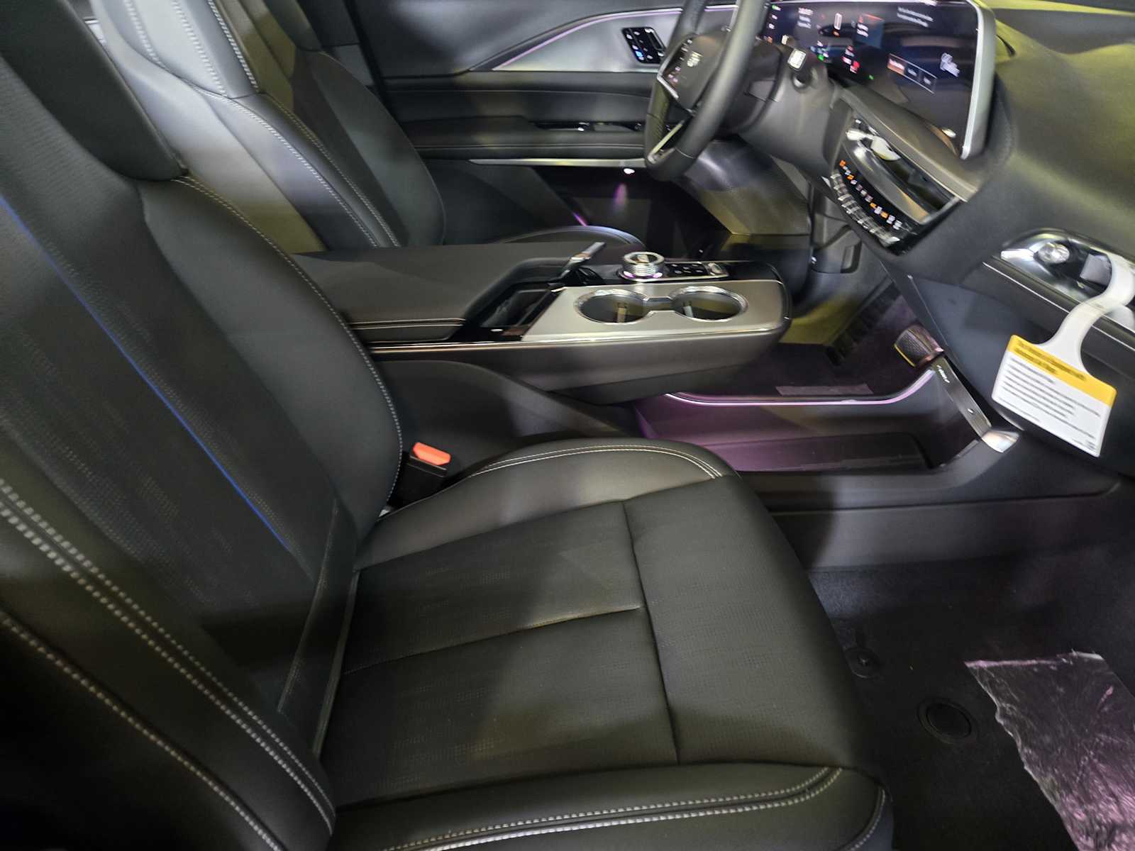 2027 Cadillac LYRIQ Premium Sport - Photo 9