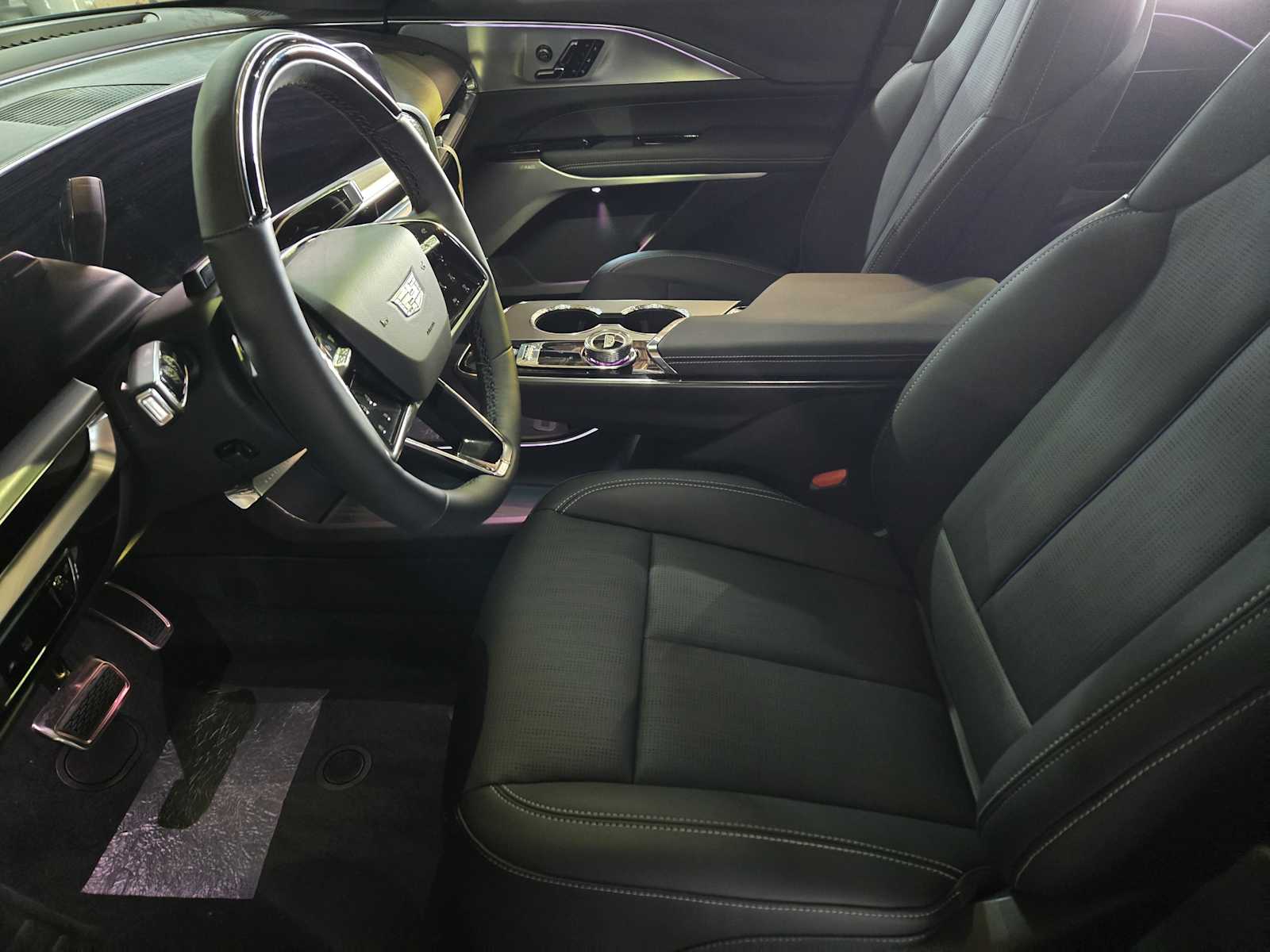 2027 Cadillac LYRIQ Premium Sport - Photo 8