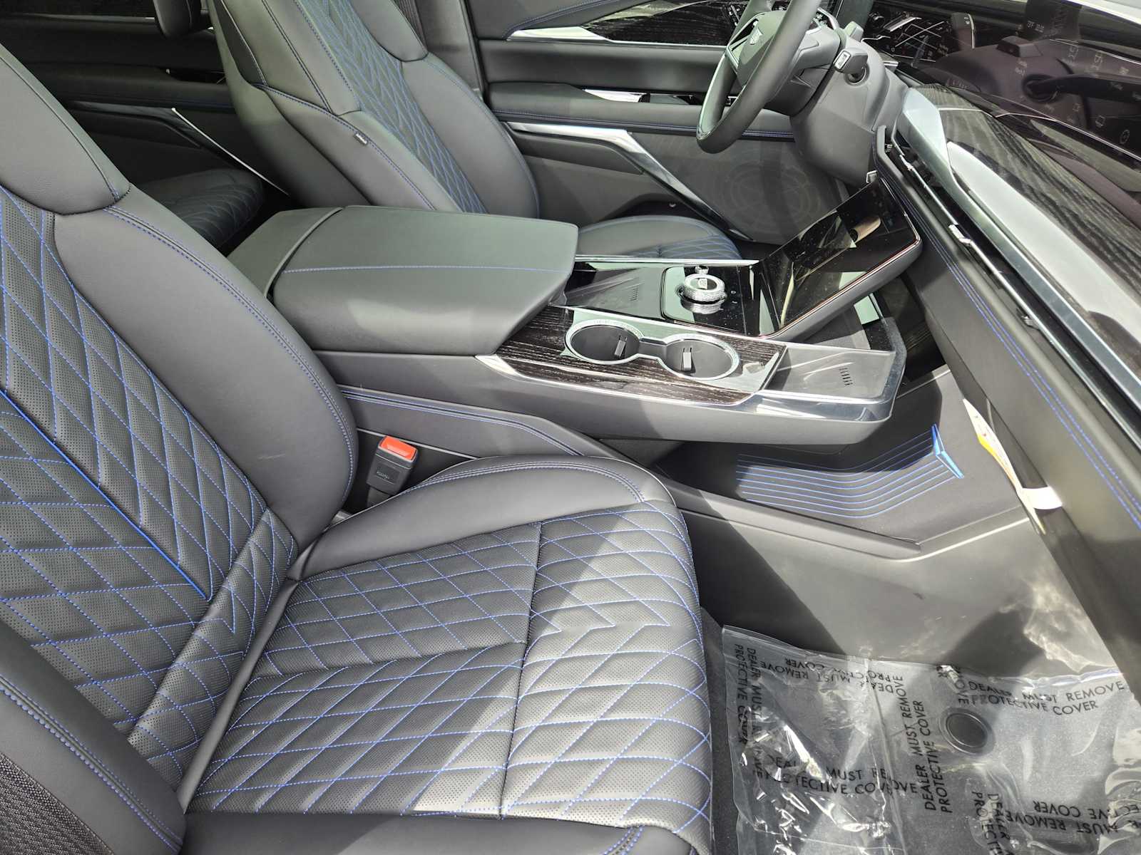 2026 Cadillac Escalade IQL Sport - Photo 9