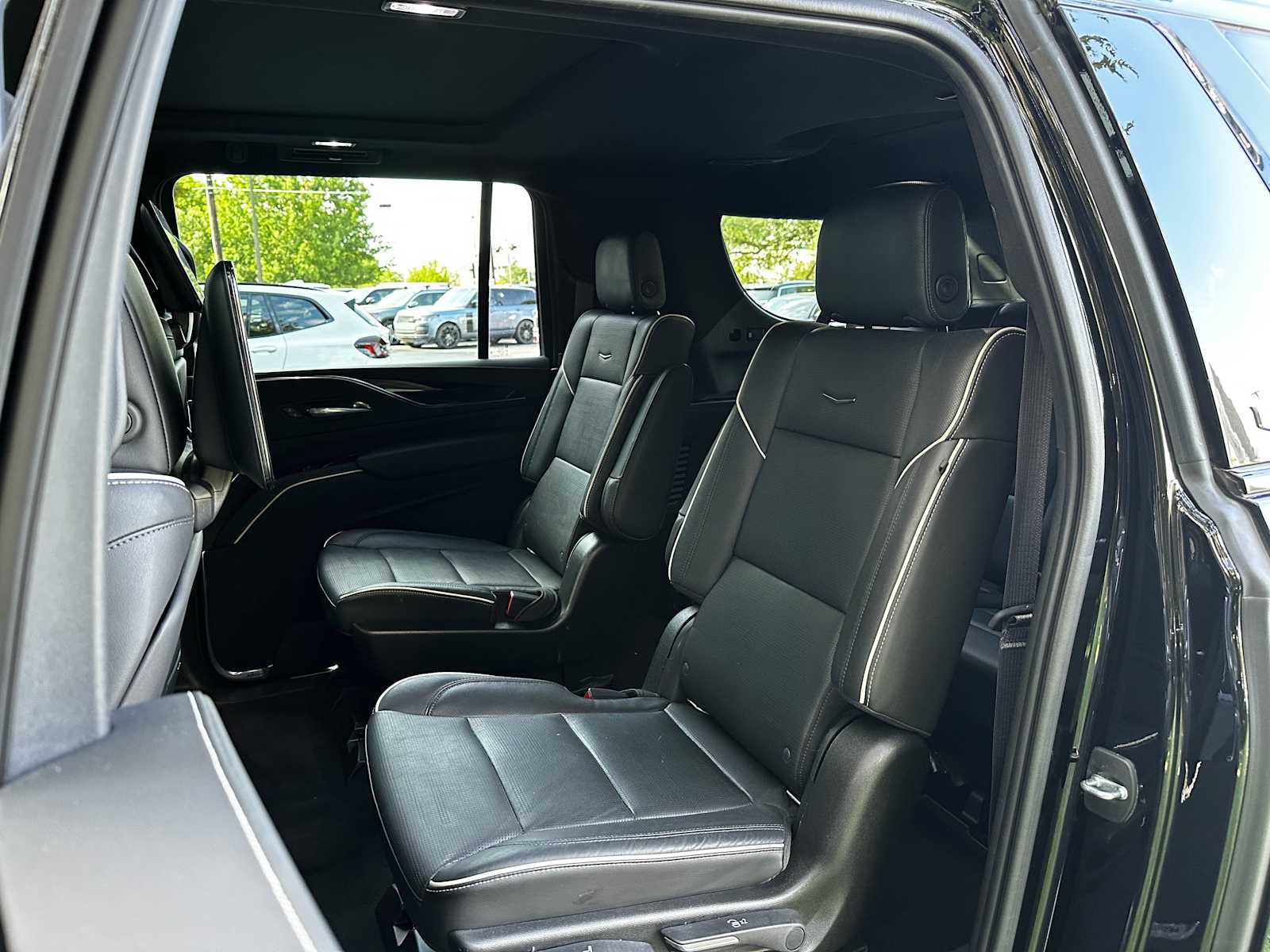 Used 2021 Black Raven Cadillac Sport image 25