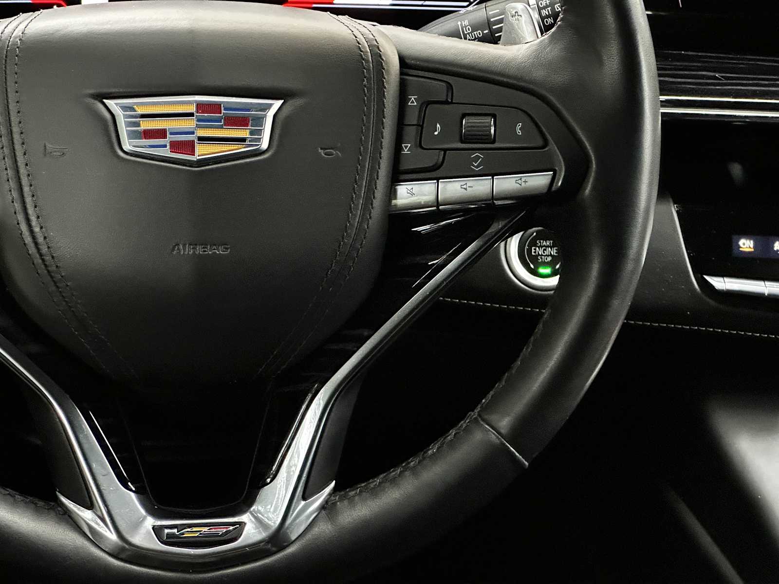 Used 2023 Argent Silver Metallic Cadillac AWD V-Series image 22