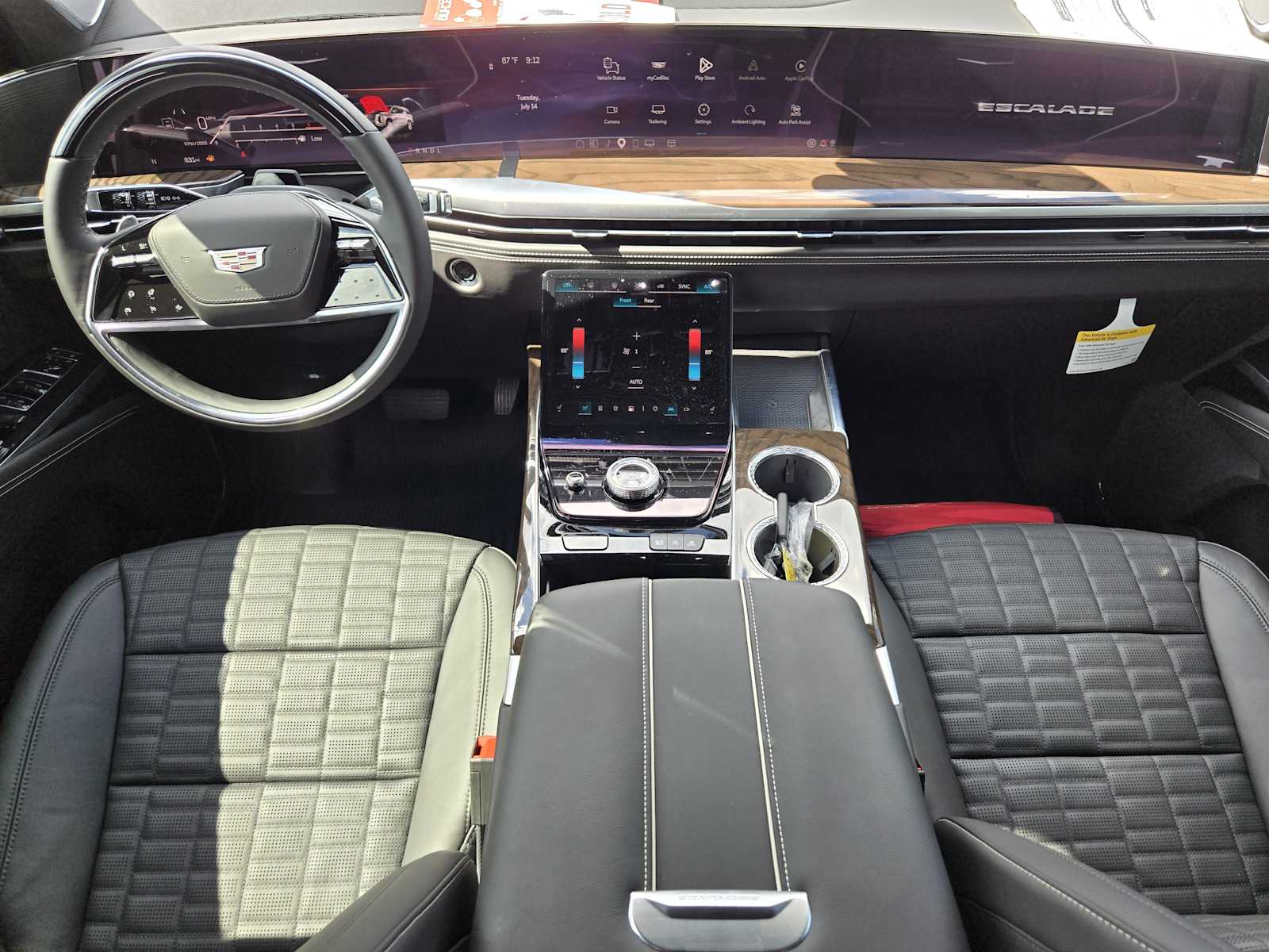 New 2026 Vibrant White Tricoat Cadillac Platinum Sport image 19