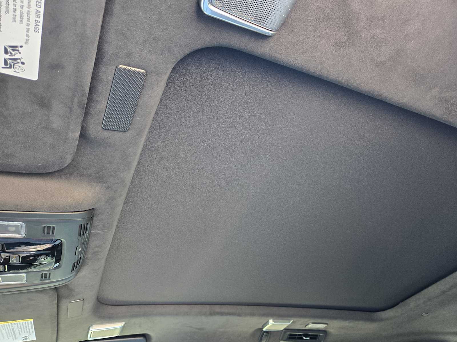 2027 Cadillac Escalade Platinum Sport - Photo 17