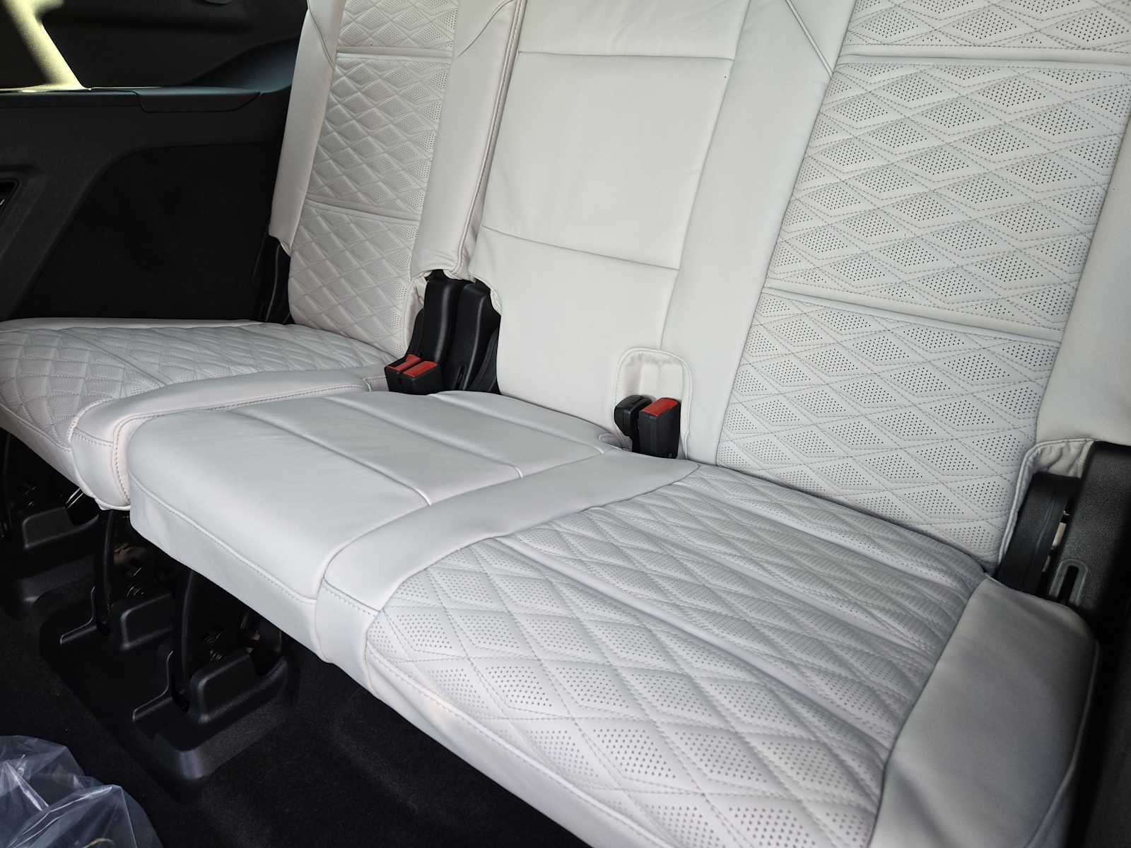 2027 Cadillac Escalade Platinum Sport - Photo 21