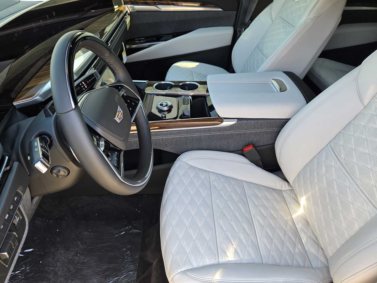 2027 Cadillac Escalade Platinum Sport - Photo 8
