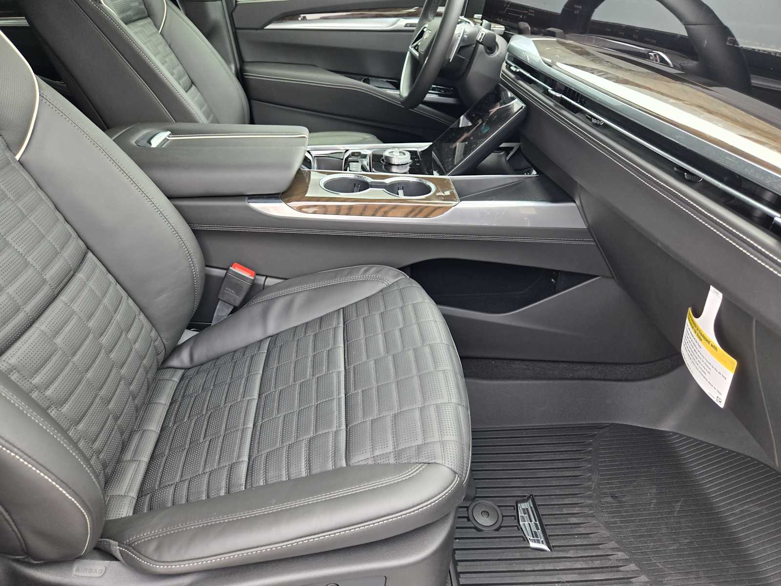2026 Cadillac Escalade ESV Platinum Sport - Photo 9