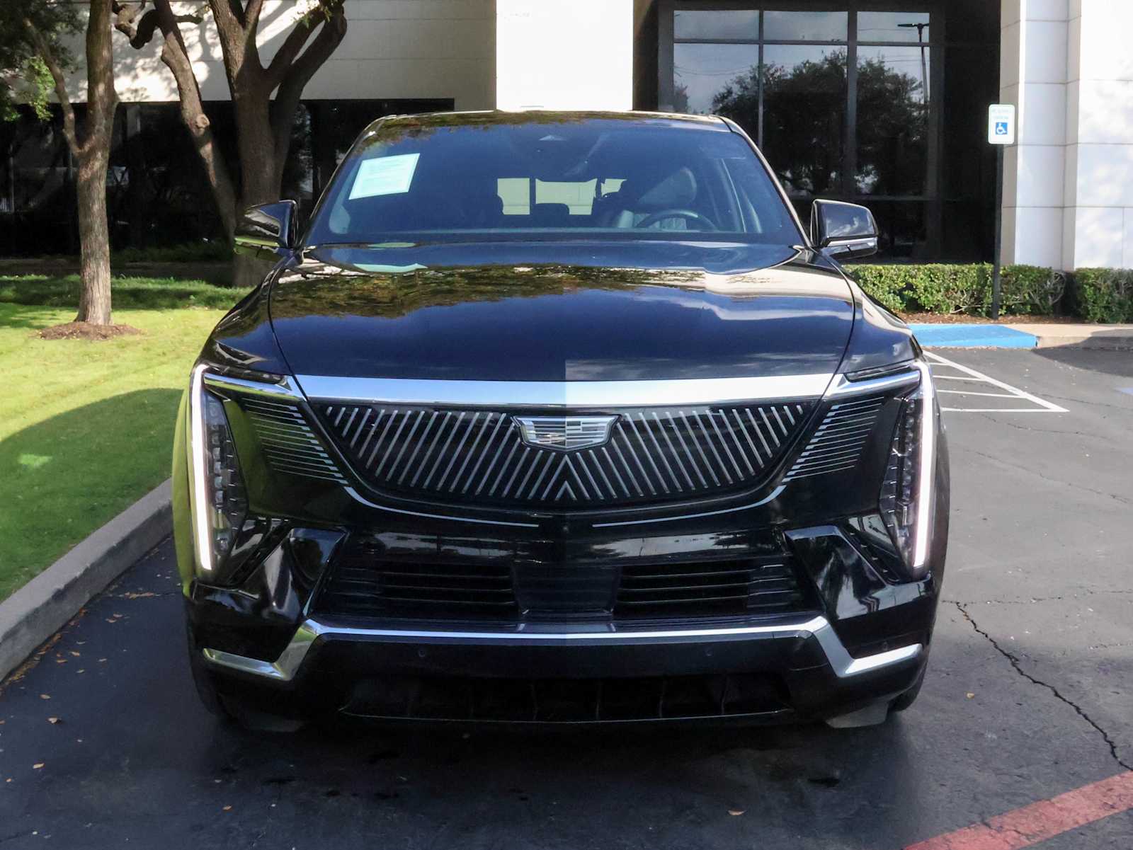 Used 2025 Cadillac Escalade IQ Luxury 1 with VIN 1GYTECKL5SU106053 for sale in Plano, TX