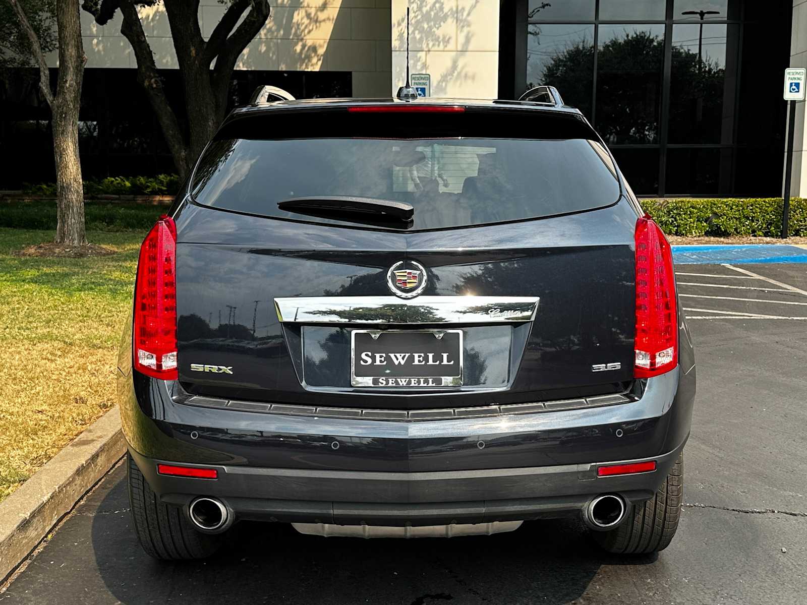Used 2015 Sapphire Blue Metallic Cadillac Luxury Collection image 3