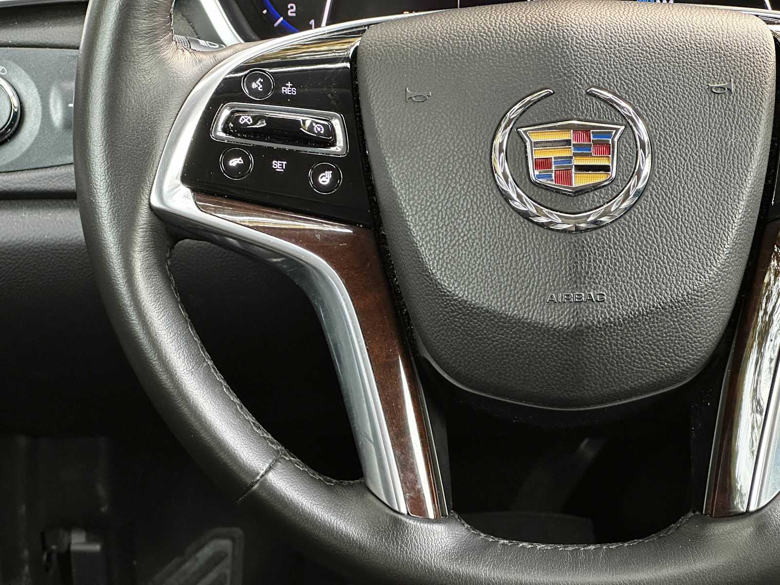 Used 2015 Sapphire Blue Metallic Cadillac Luxury Collection image 18