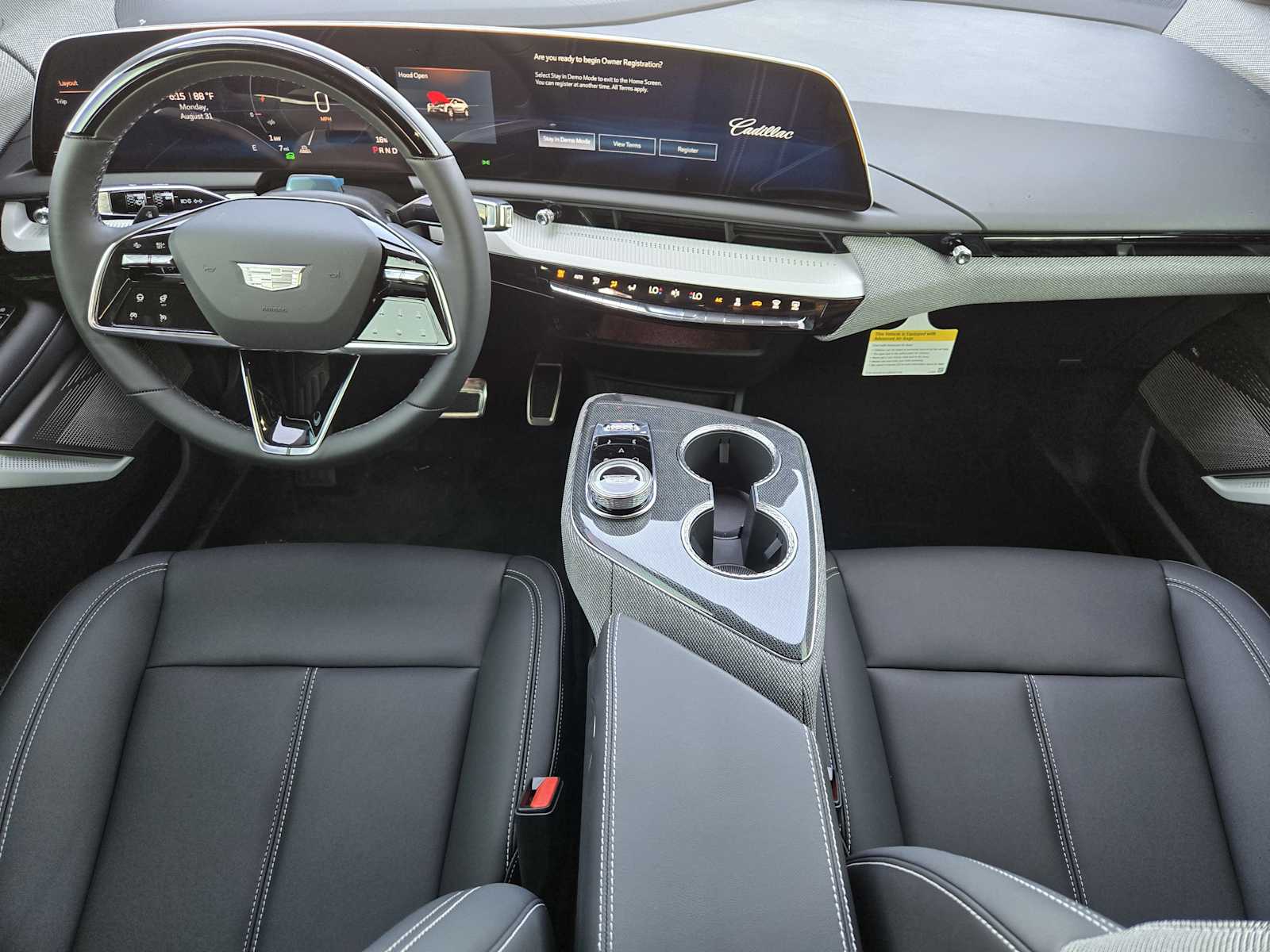 2027 Cadillac OPTIQ Luxury - Photo 18