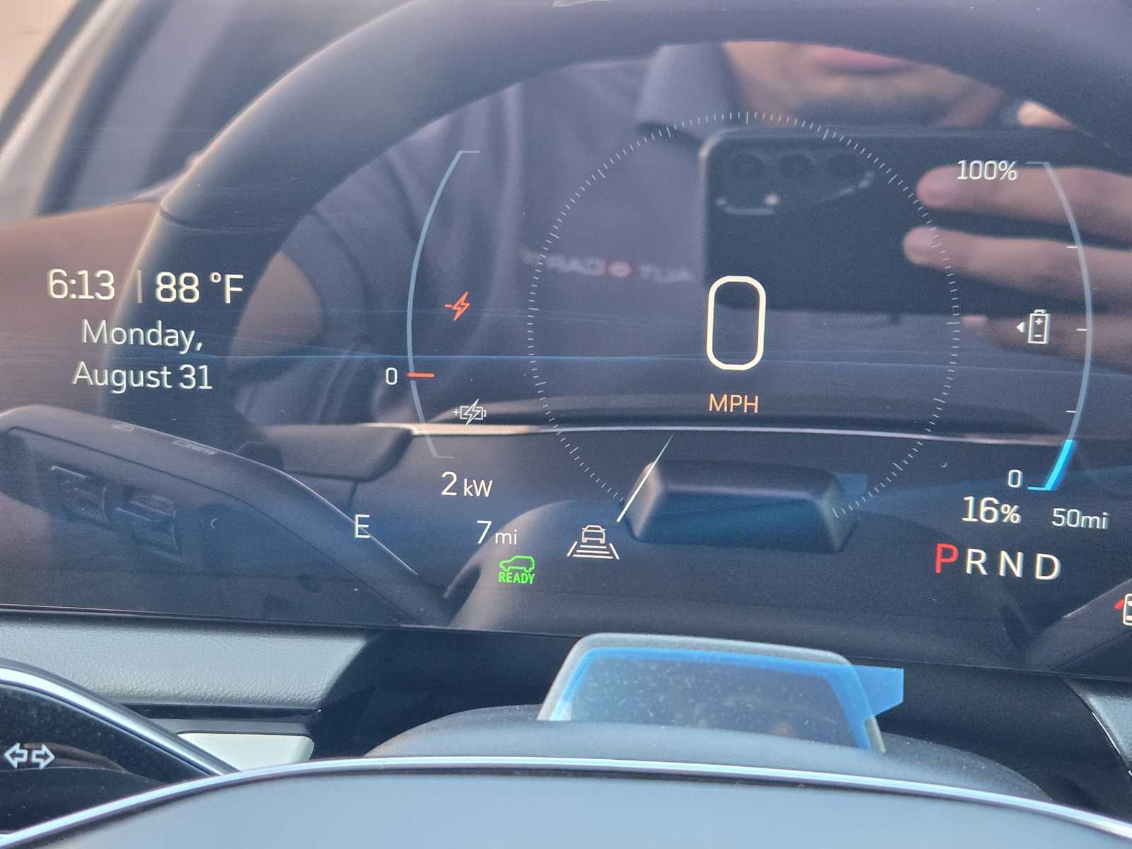 2027 Cadillac OPTIQ Luxury - Photo 10