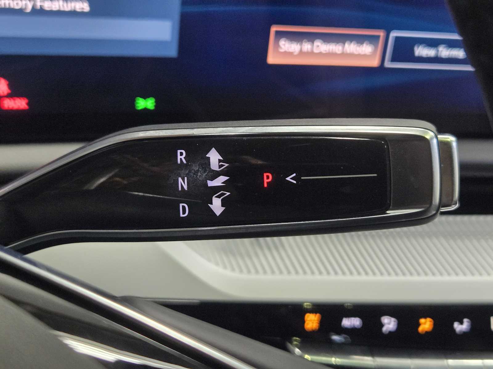 2027 Cadillac OPTIQ Luxury - Photo 14