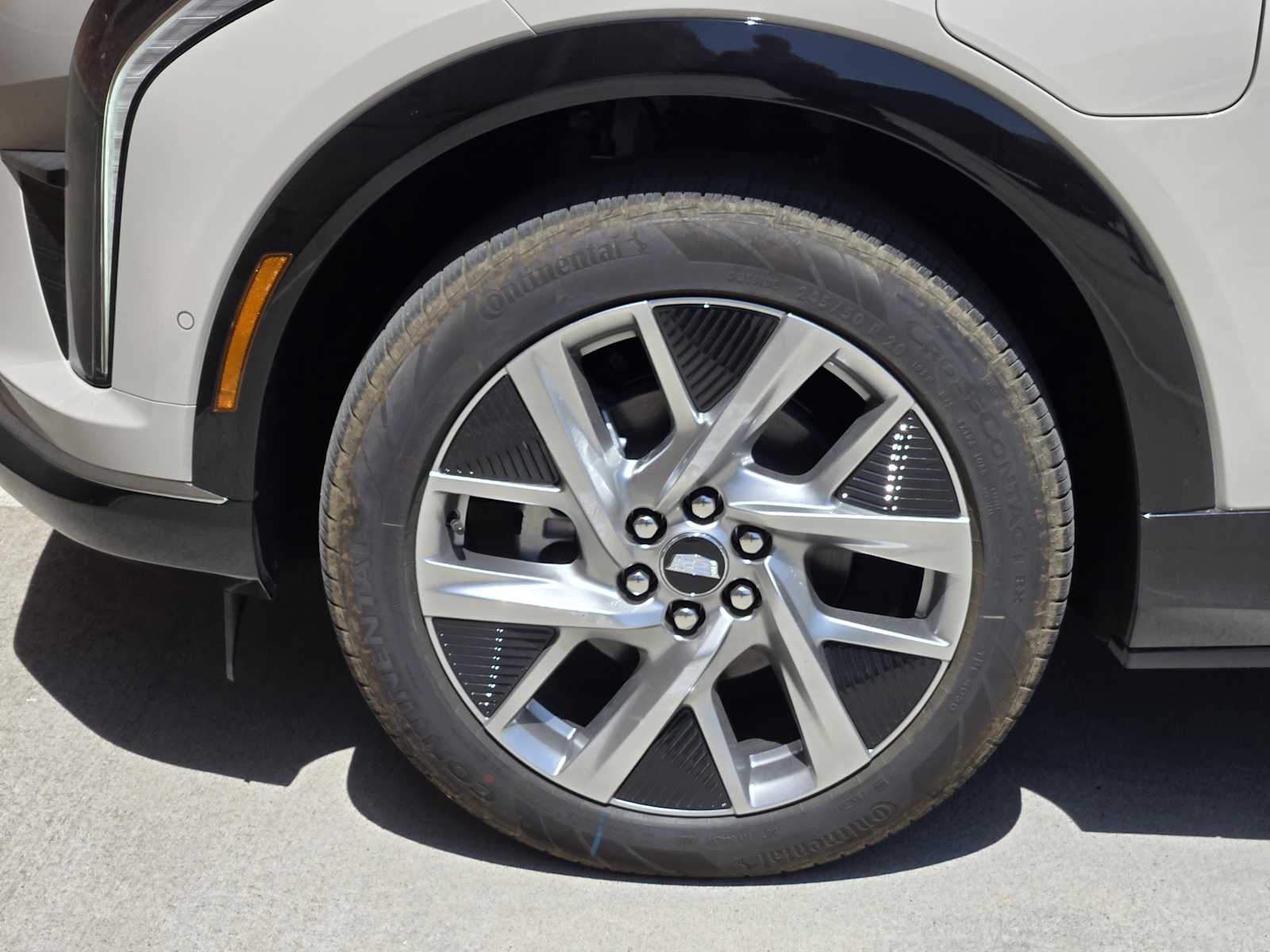 2027 Cadillac OPTIQ Luxury - Photo 7