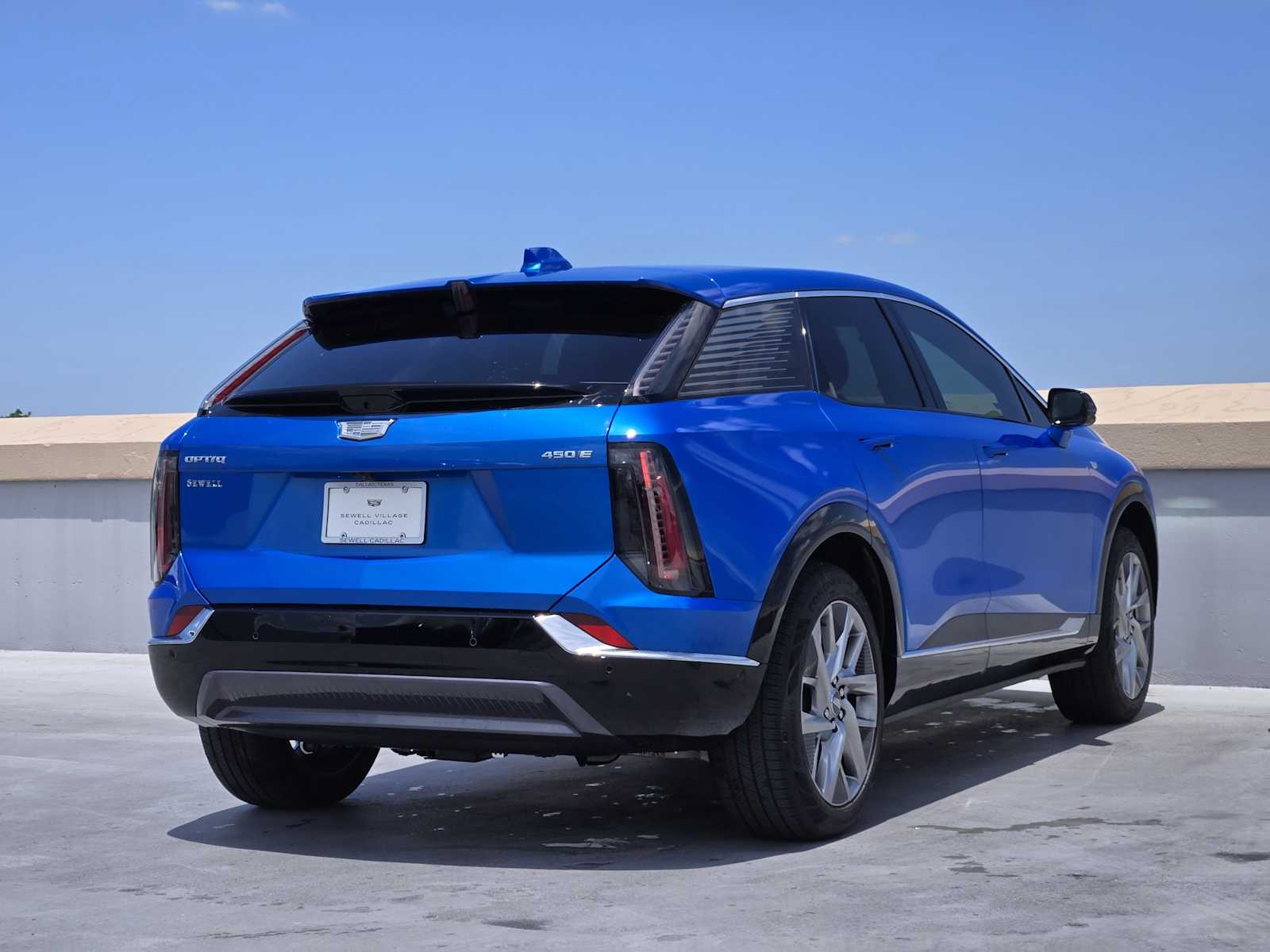 New 2026 Coastal Blue Metallic Cadillac Luxury image 4