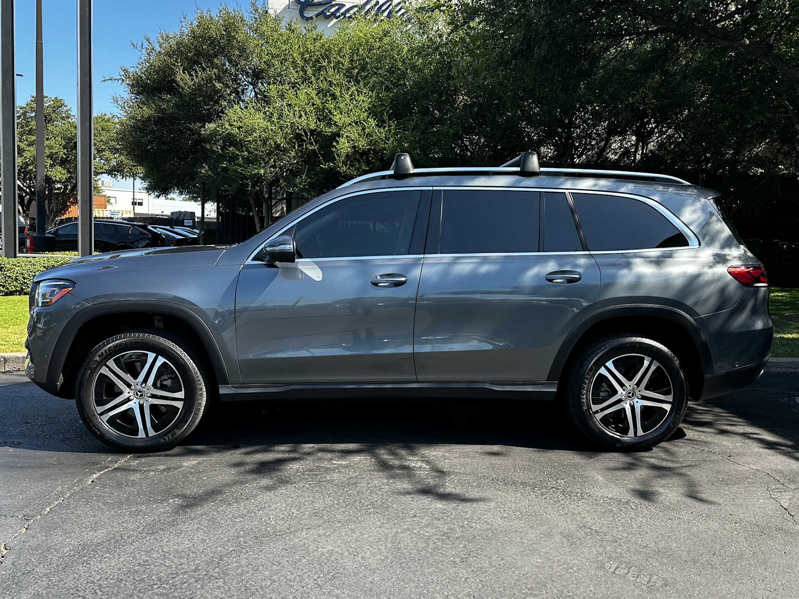 Used 2022 Selenite Grey Metallic Mercedes-Benz GLS 450 image 5