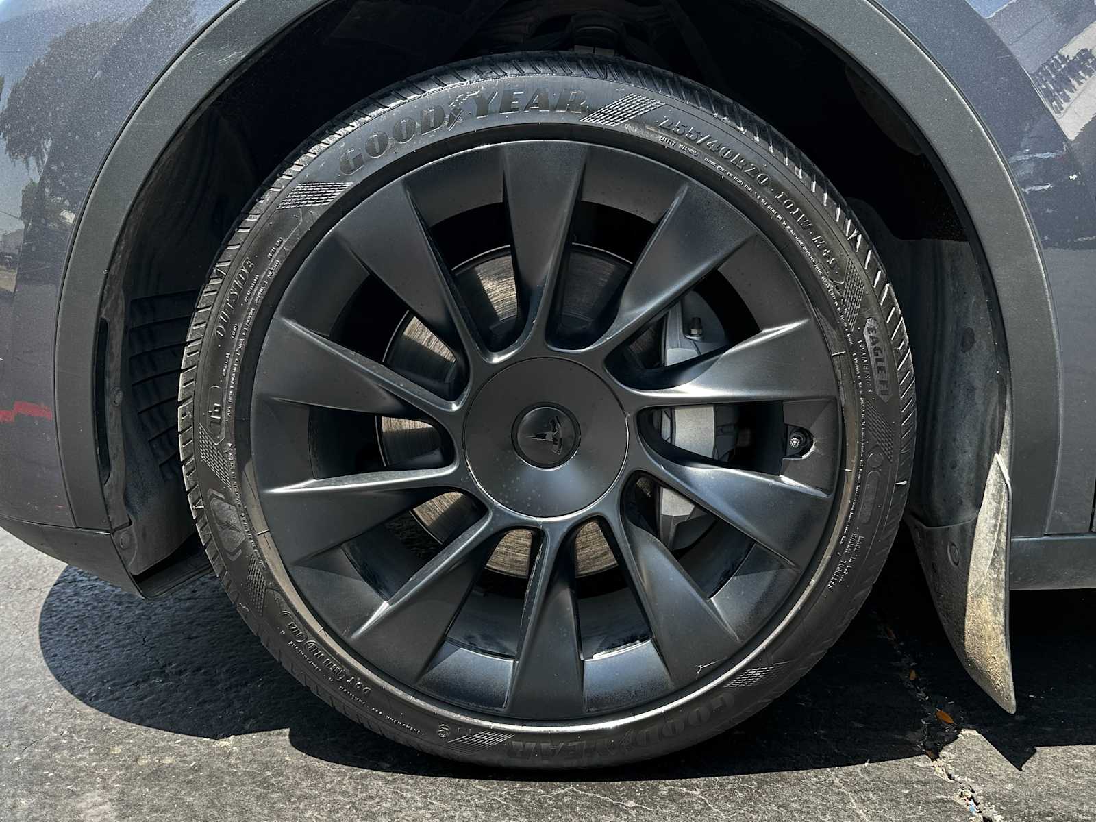 Used 2023 GREY Tesla  image 7