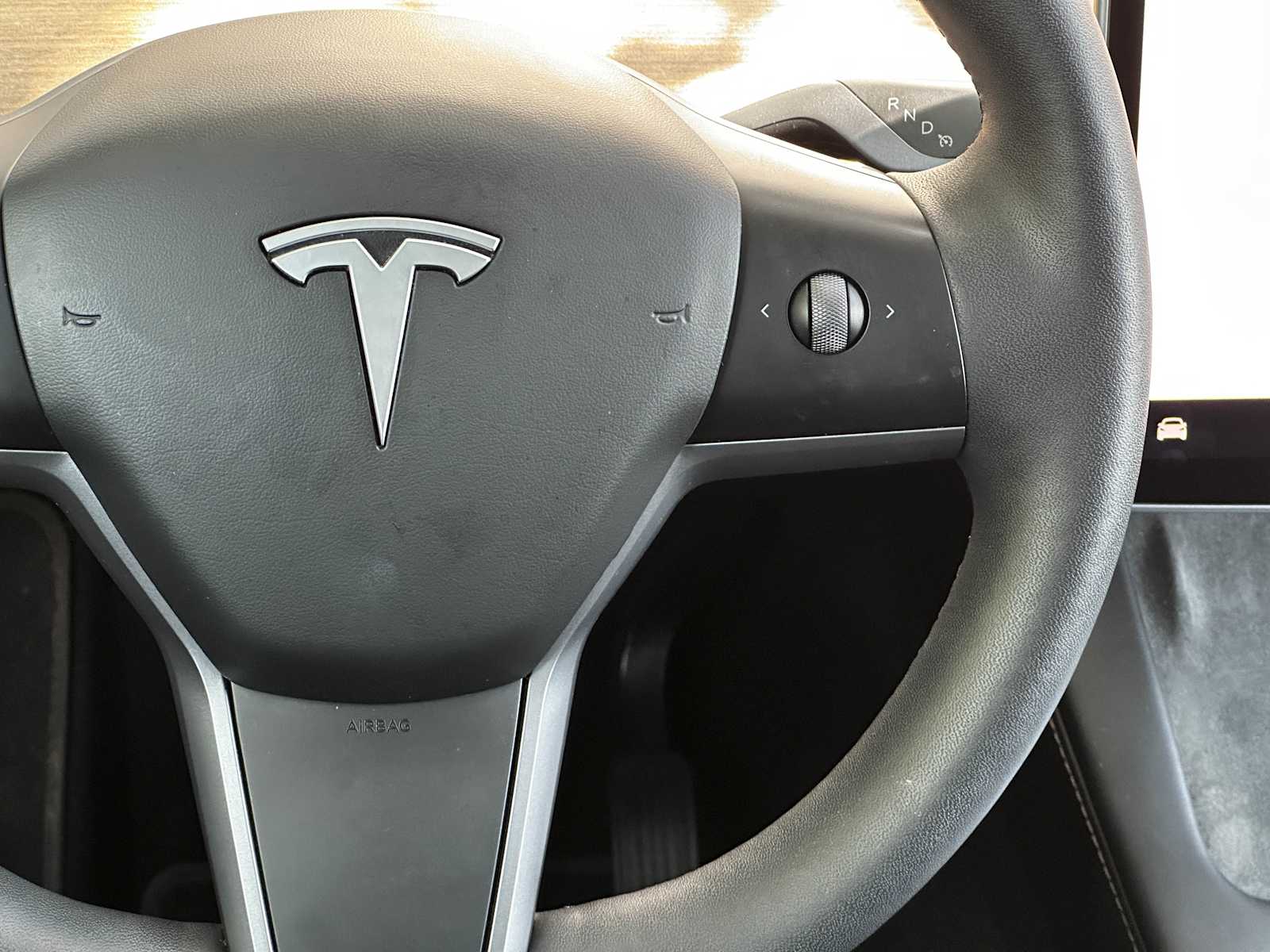 Used 2023 GREY Tesla  image 18