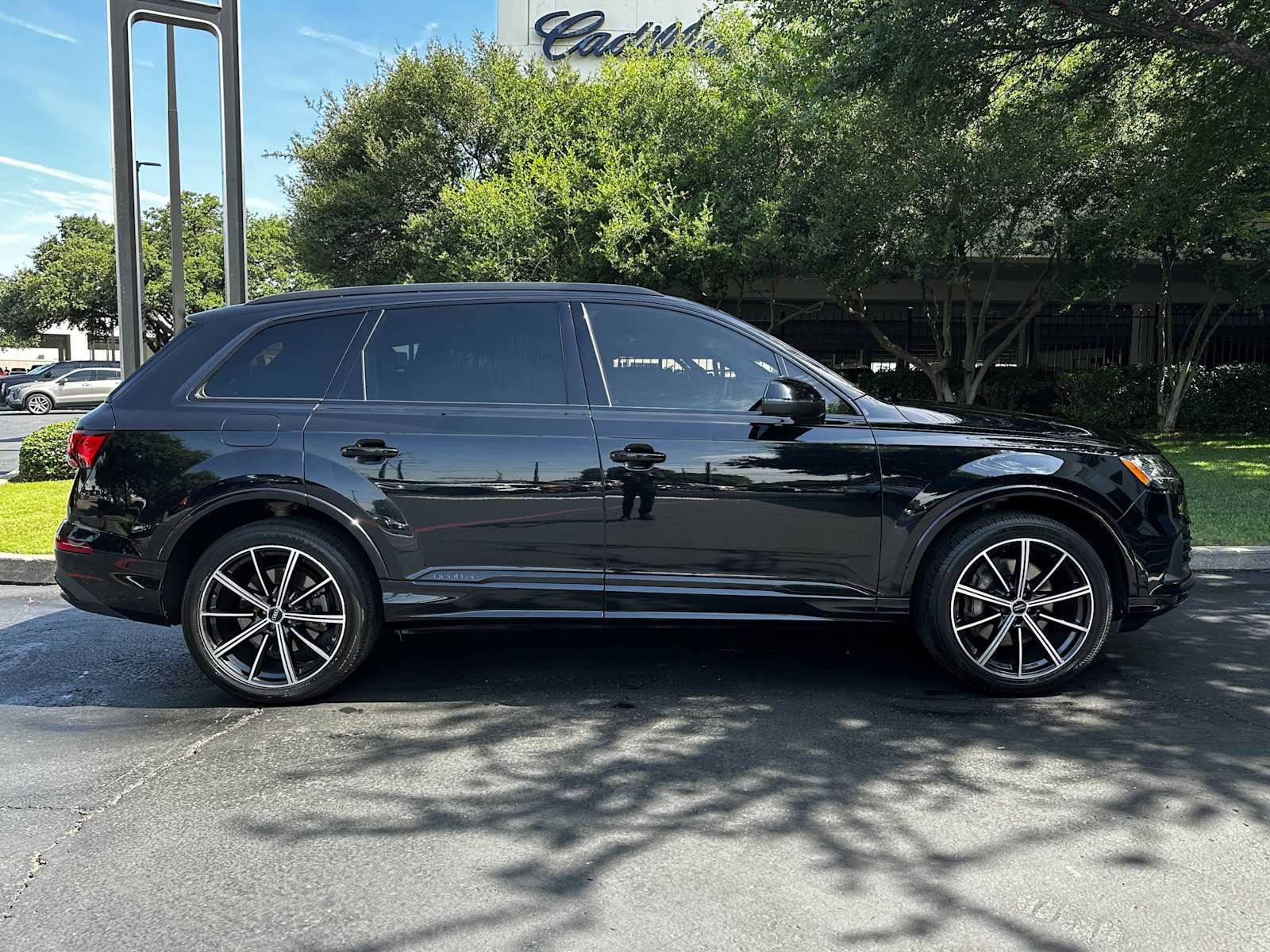 Used 2020  Audi Premium Plus image 6