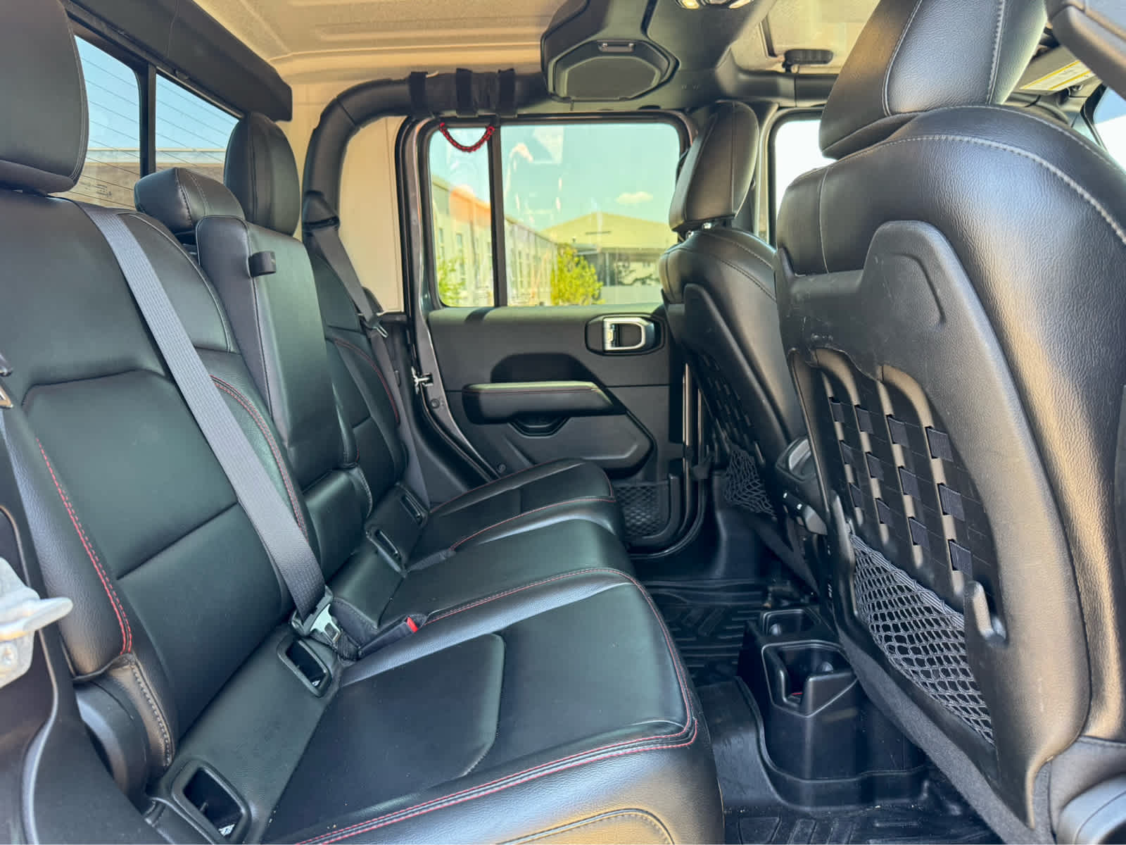 Used 2022 Gray Jeep Rubicon 4x4 image 11