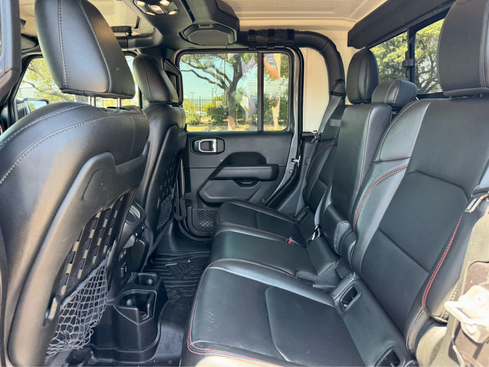 Used 2022 Gray Jeep Rubicon 4x4 image 12
