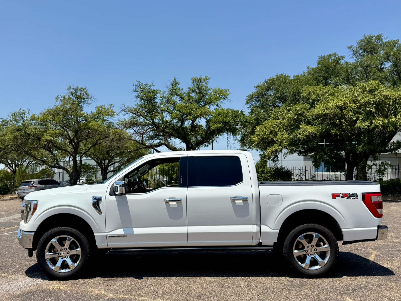 Used 2021 Star White Metallic Tri-Coat Ford King Ranch image 2
