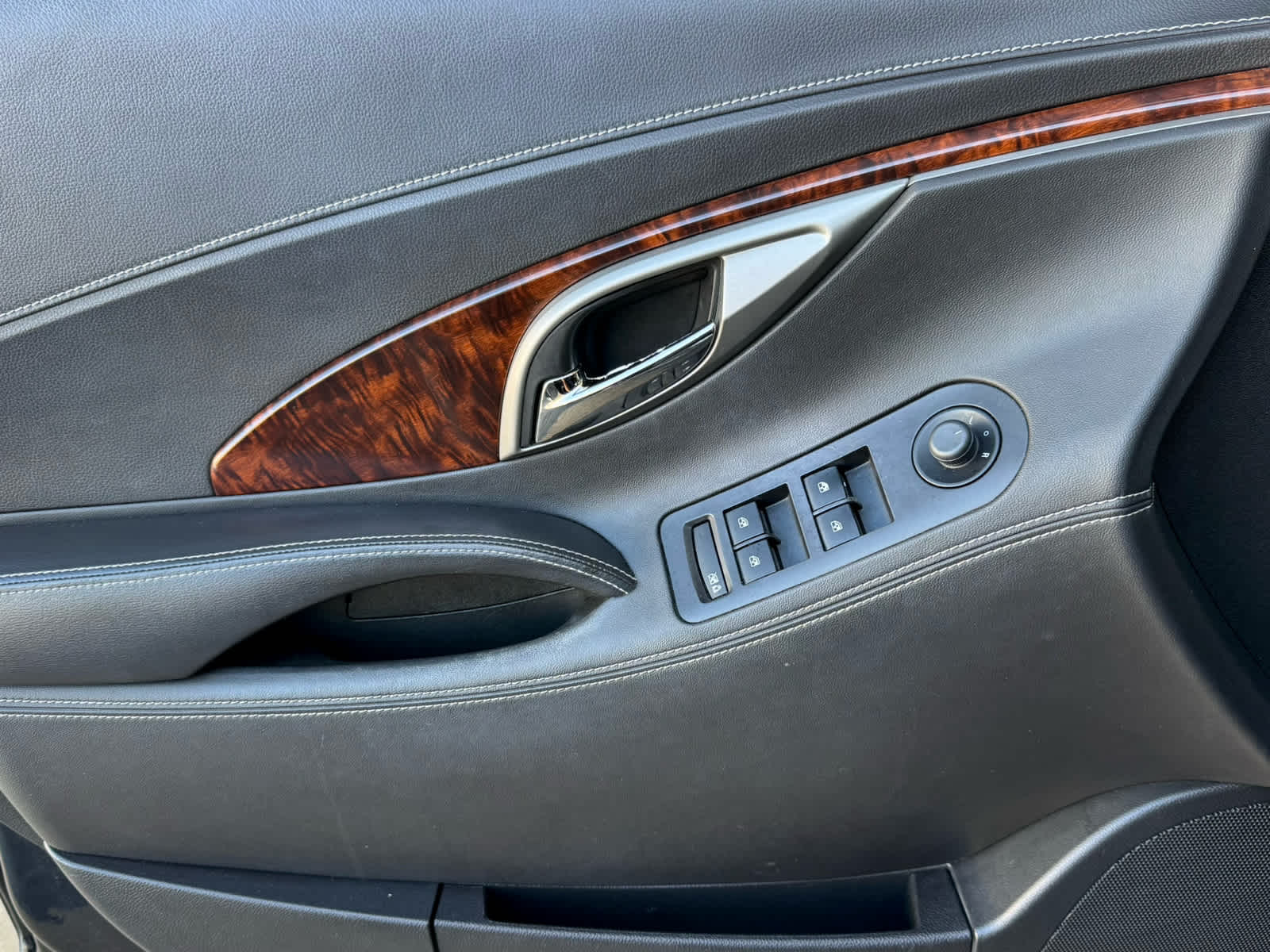 Used 2012 Carbon Black Metallic Buick Leather image 15