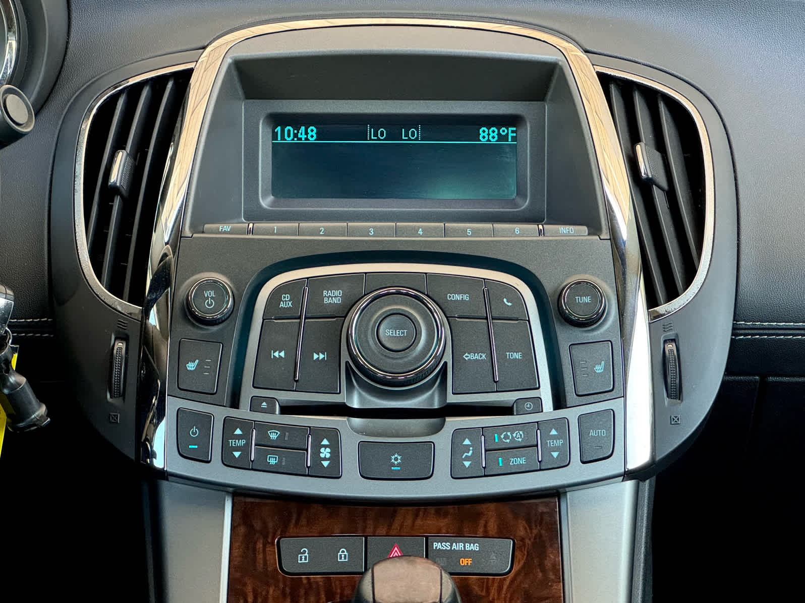 Used 2012 Carbon Black Metallic Buick Leather image 21