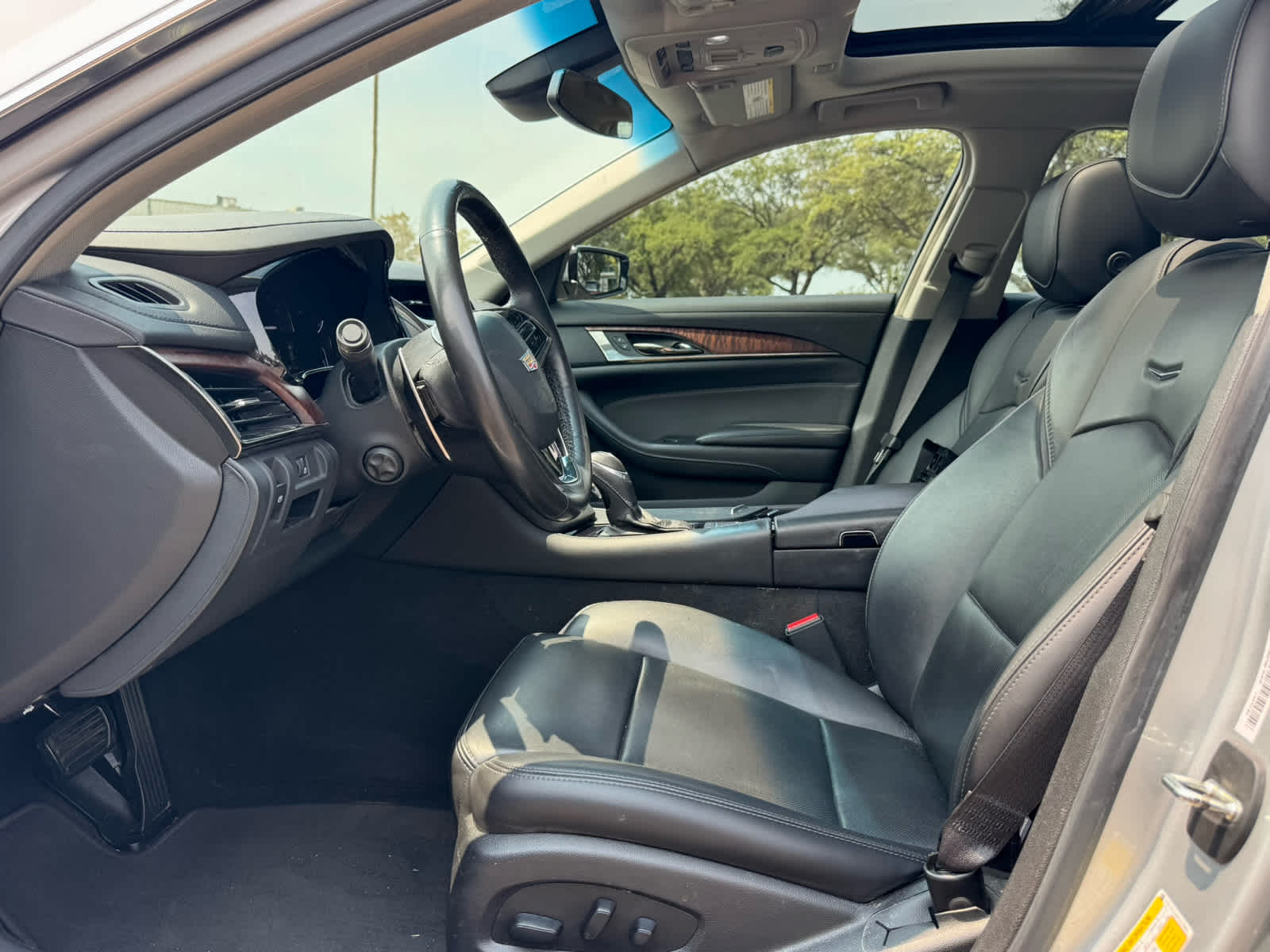 Used 2019 Radiant Silver Metallic Cadillac Luxury RWD image 14