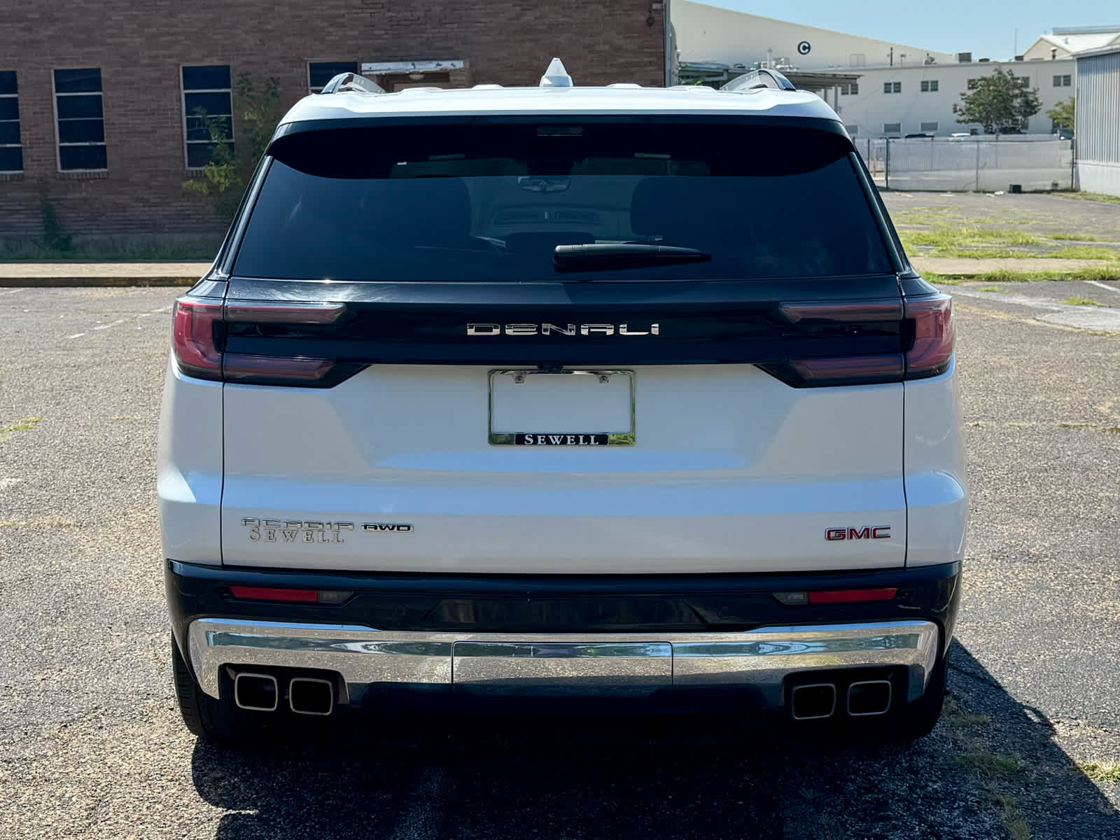 Certified Used 2024 White Frost Tricoat GMC AWD Denali image 5