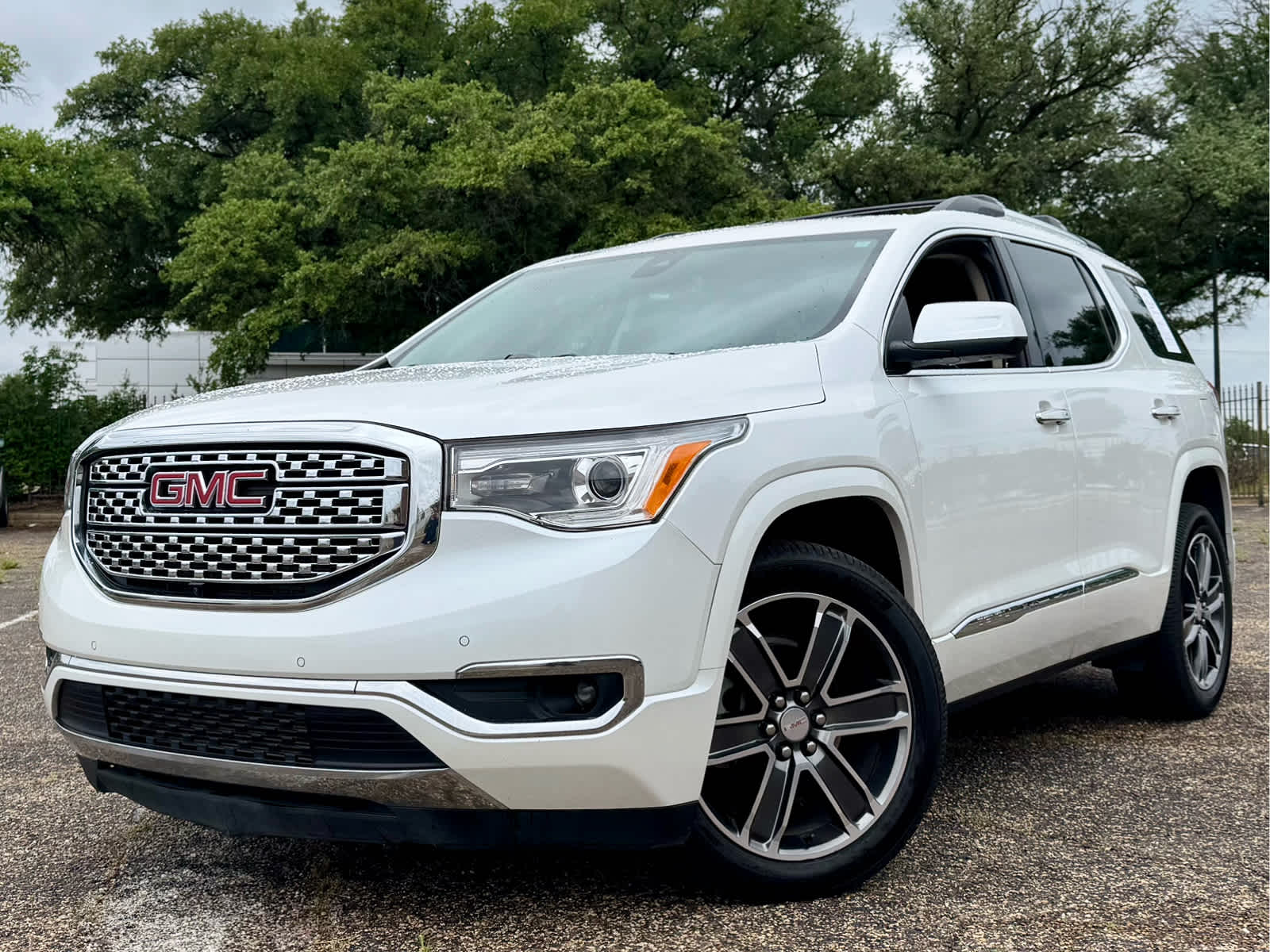 2018 GMC Acadia Denali FWD's photo