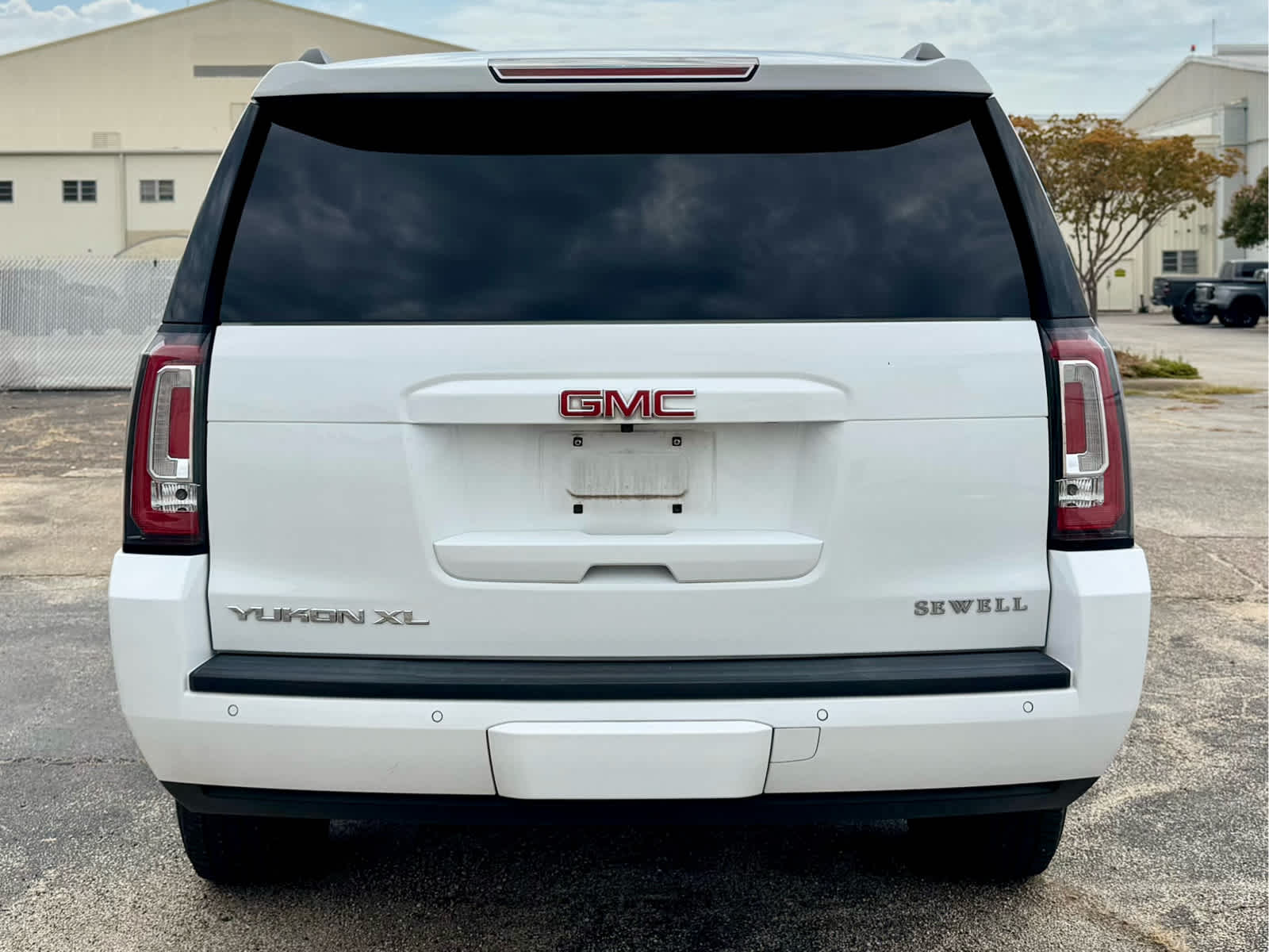 Certified Used 2018 SUMMIT WHITE GMC SLT image 5