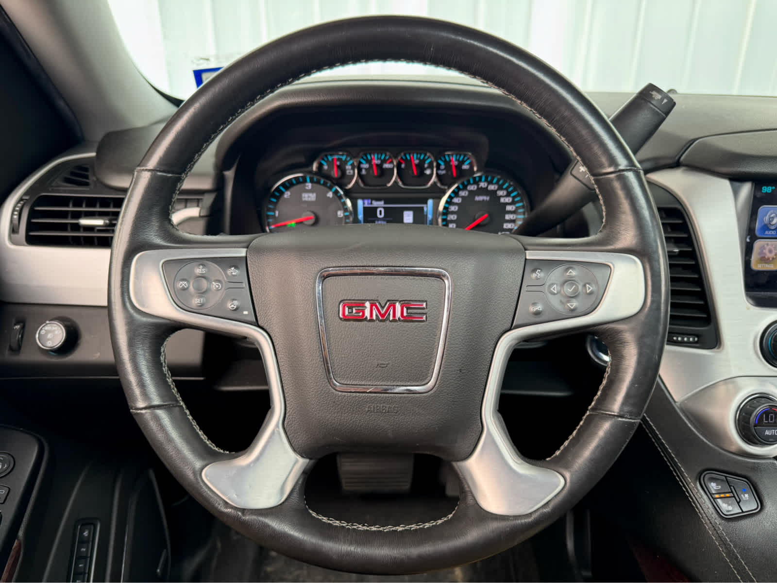Certified Used 2018 SUMMIT WHITE GMC SLT image 20