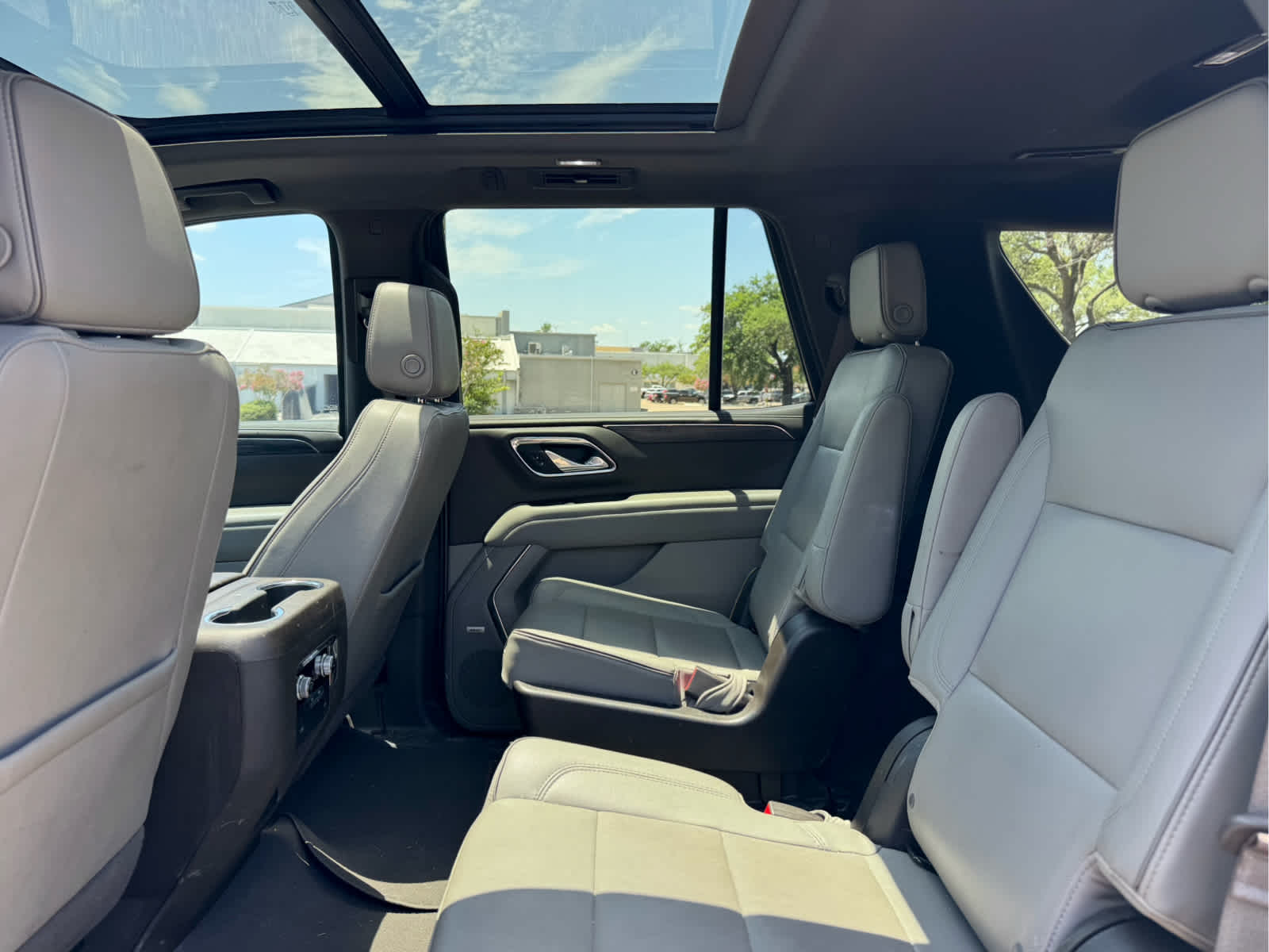 Certified Used 2023 Summit White GMC SLT image 14