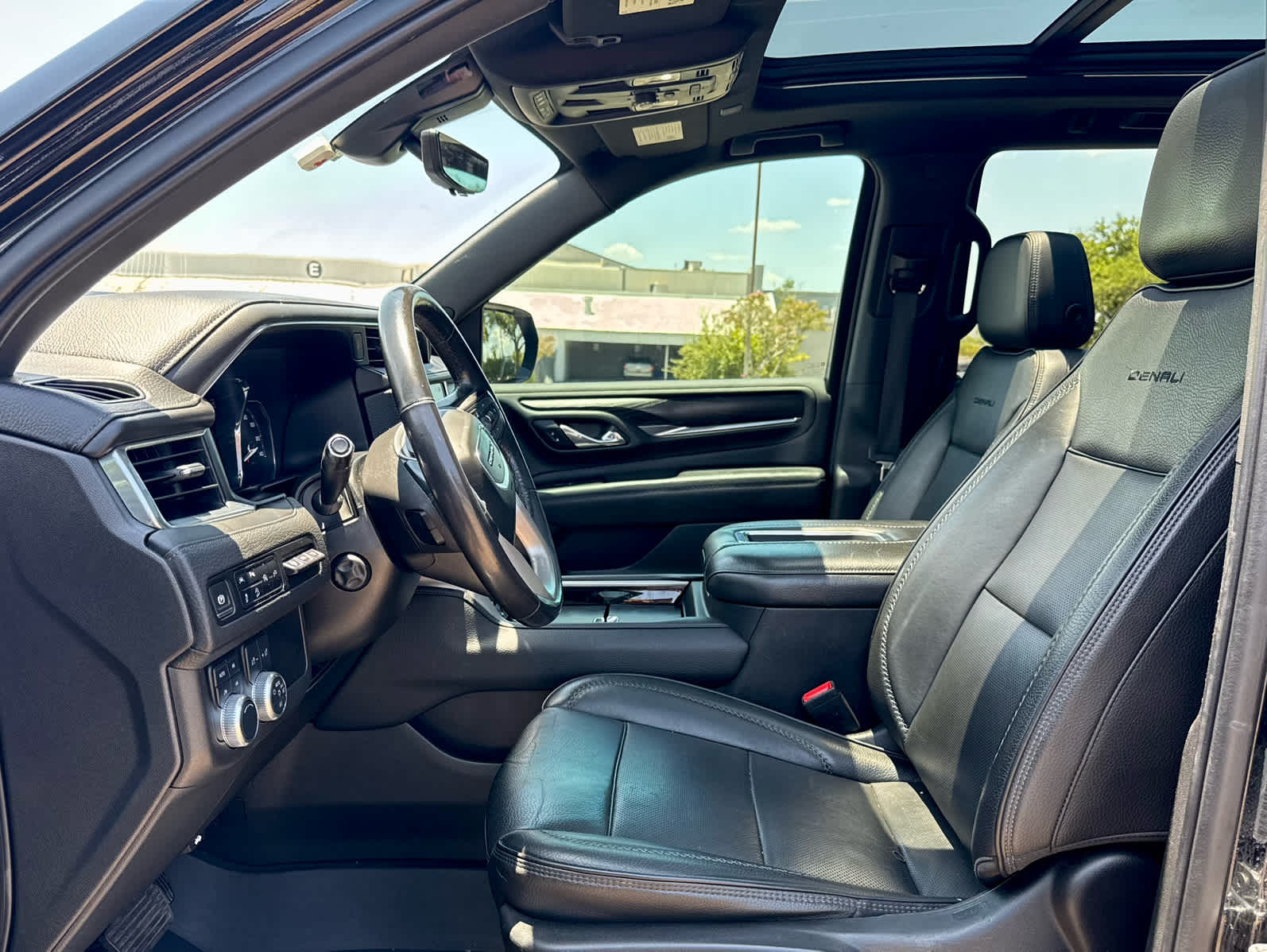Certified Used 2021 Onyx Black GMC Denali image 15