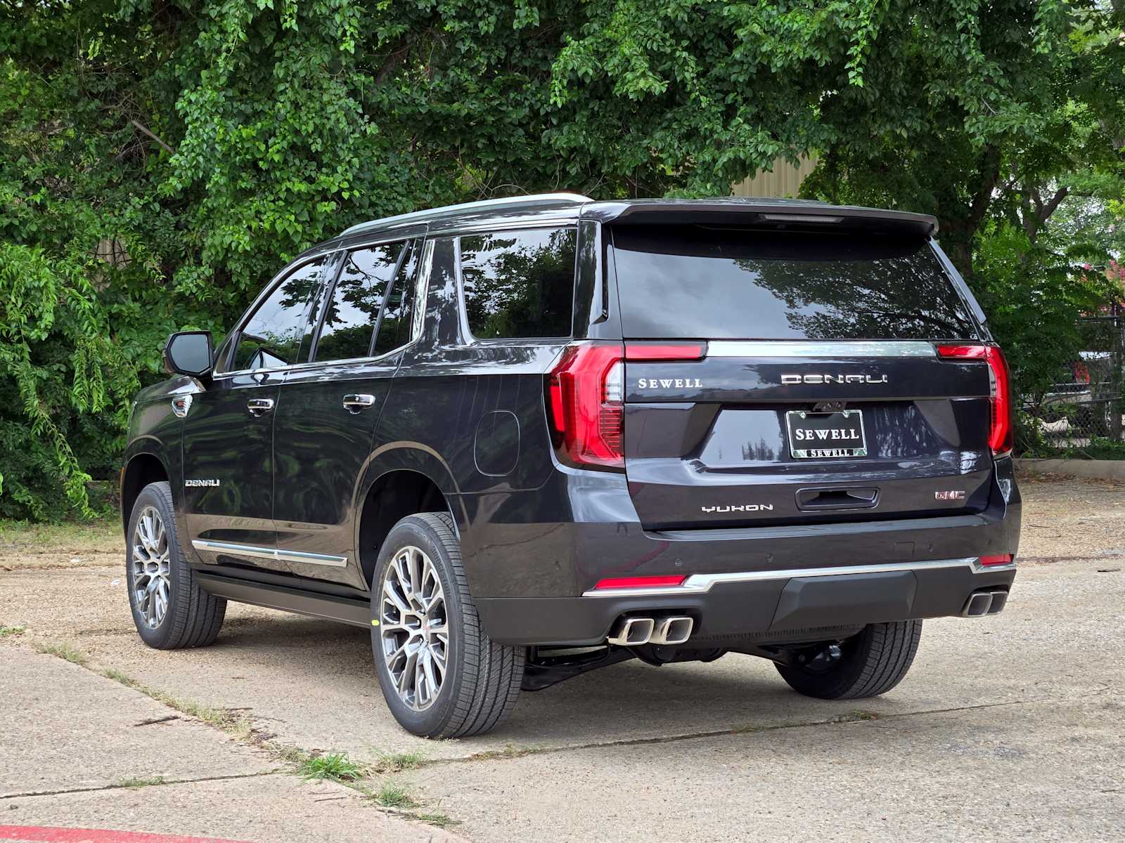 New 2026 Titanium Rush Metallic GMC Denali image 4