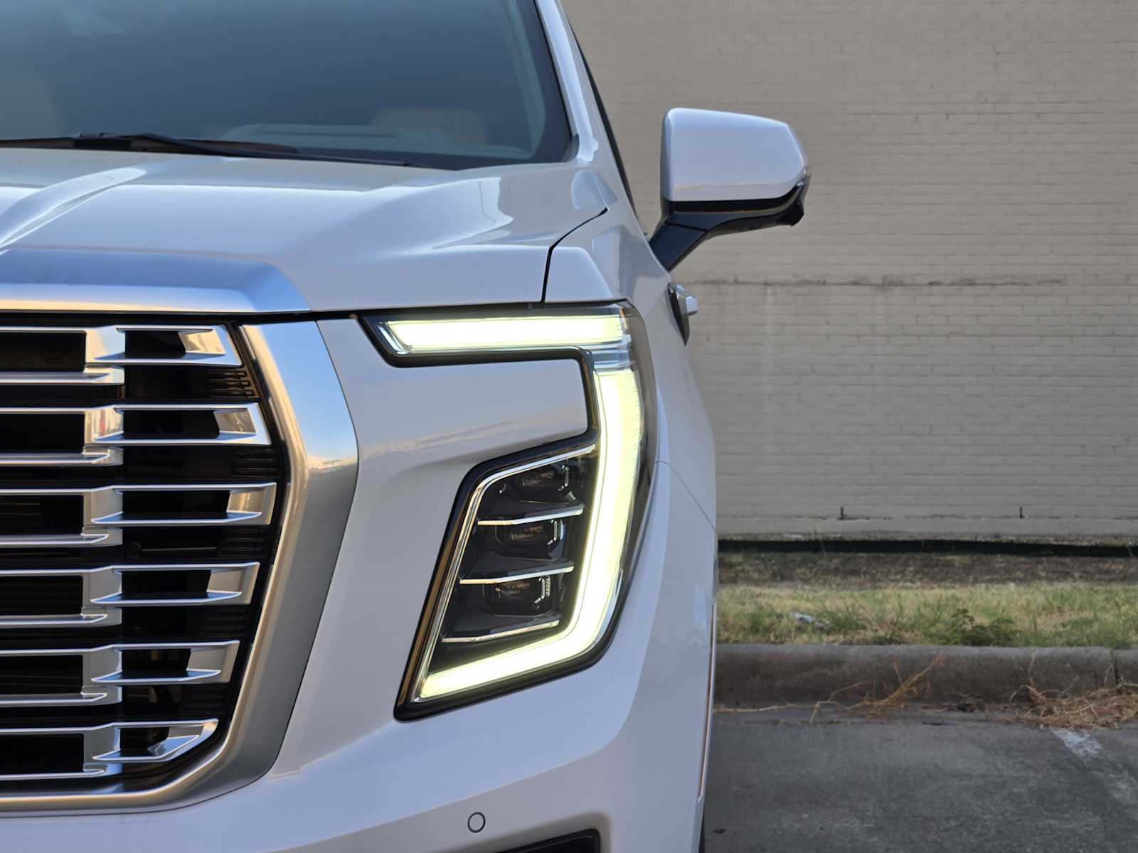 New 2027 Glacier White Tricoat GMC Denali image 5