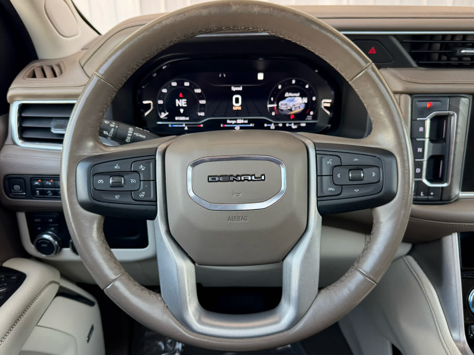 Certified Used 2022 White Frost Tricoat GMC Denali image 20