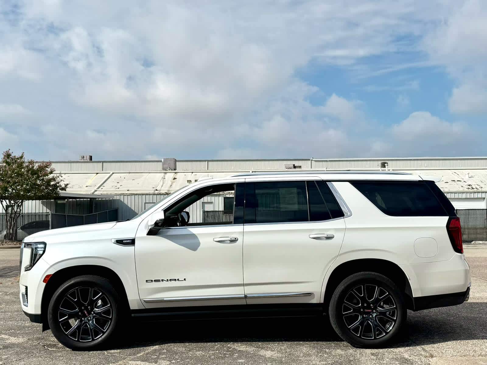 Certified Used 2024 White Frost Tricoat GMC Denali image 2