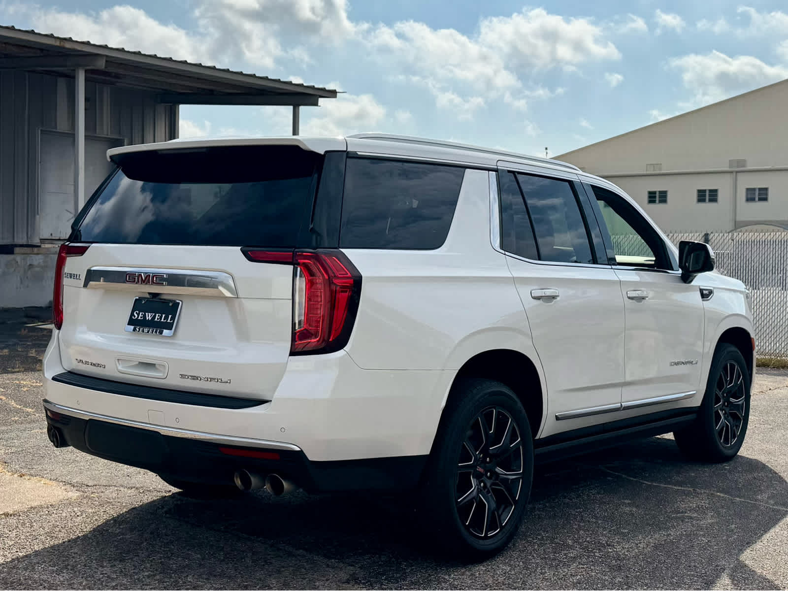 Certified Used 2024 White Frost Tricoat GMC Denali image 7