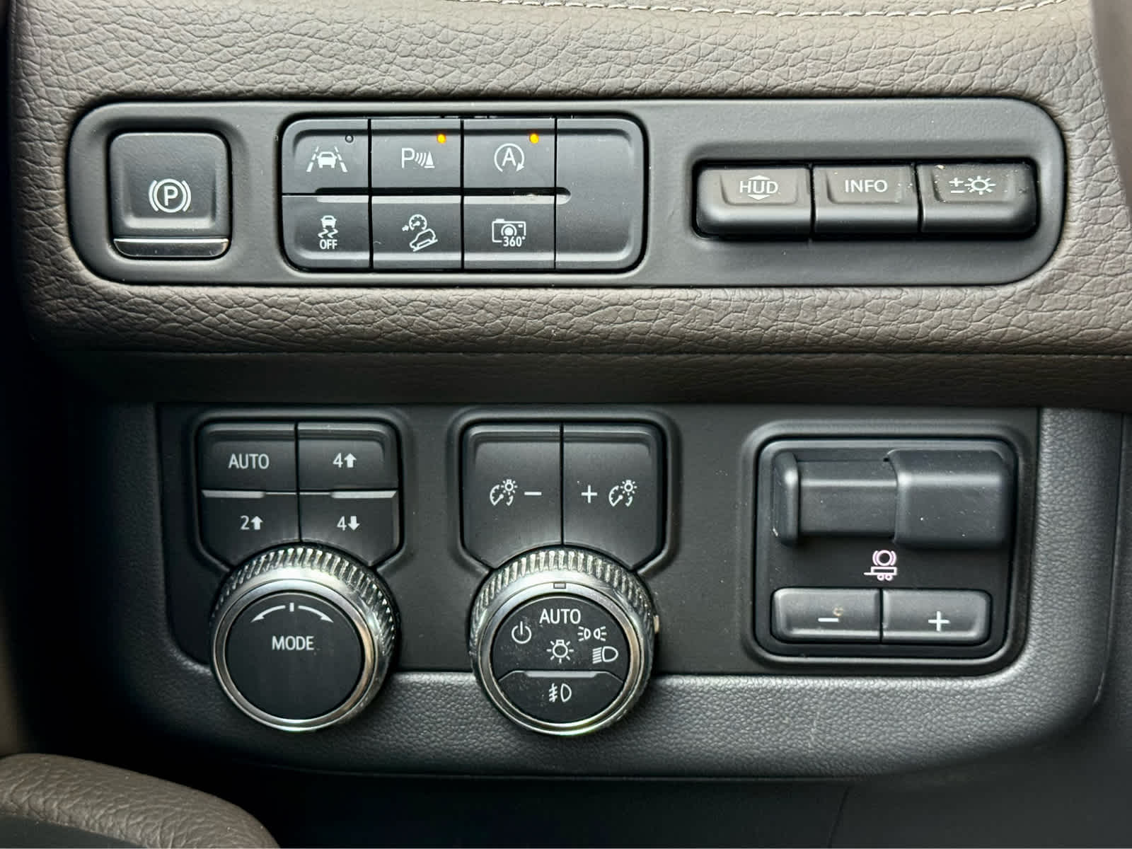 Certified Used 2024 White Frost Tricoat GMC Denali image 17