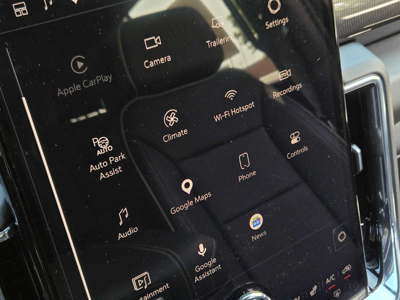 New 2026 Onyx Black GMC Elevation image 11