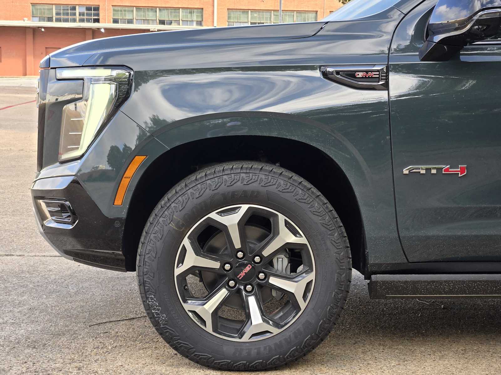 2026 GMC Yukon XL AT4 - Photo 6