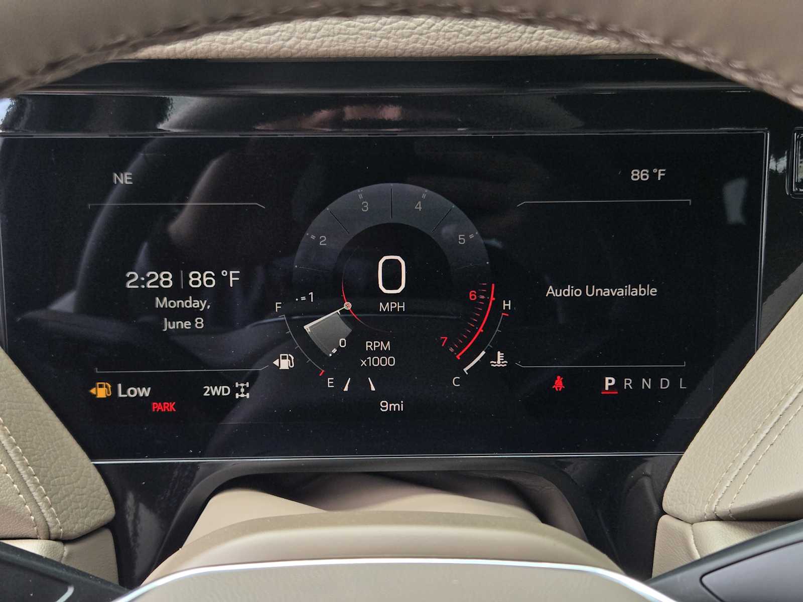 2026 GMC Yukon XL Denali - Photo 10