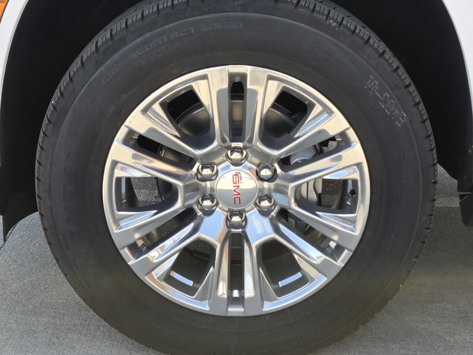 New 2027 Summit White GMC Denali image 7
