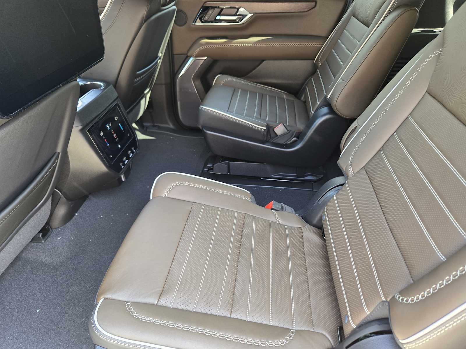 New 2027 Downpour Metallic GMC Denali Ultimate image 18