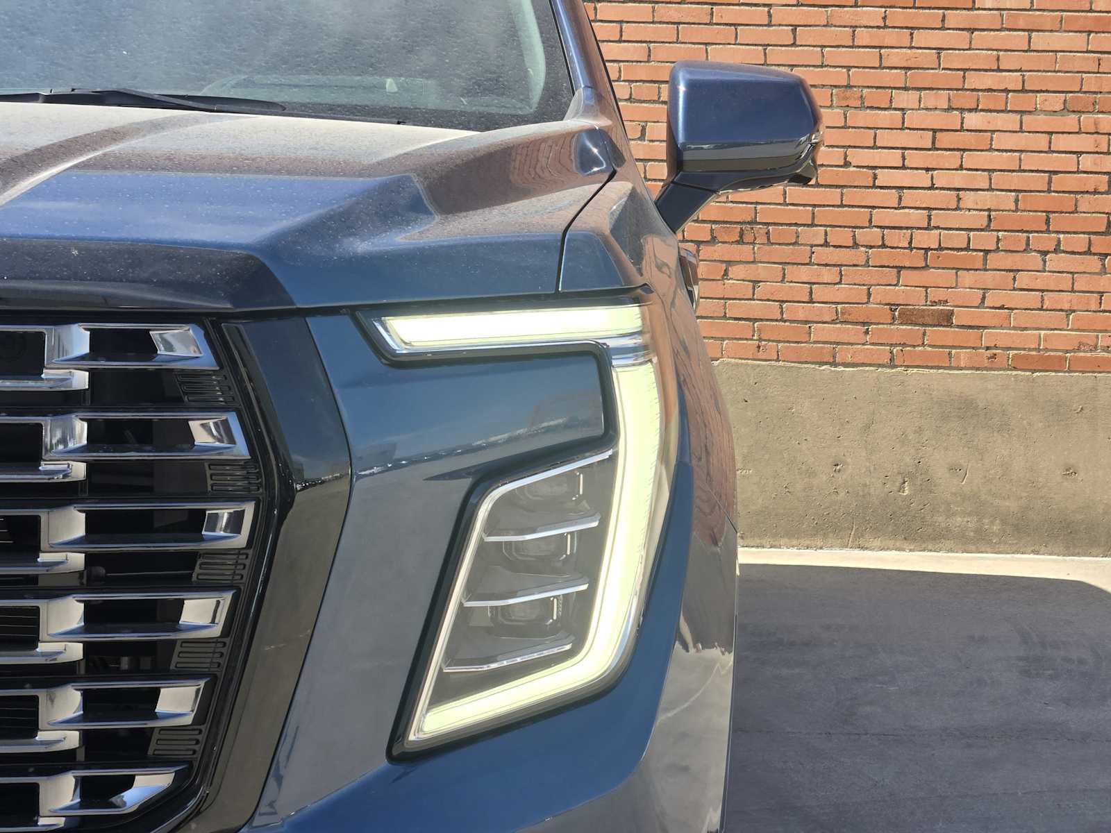 New 2027 Downpour Metallic GMC Denali Ultimate image 5